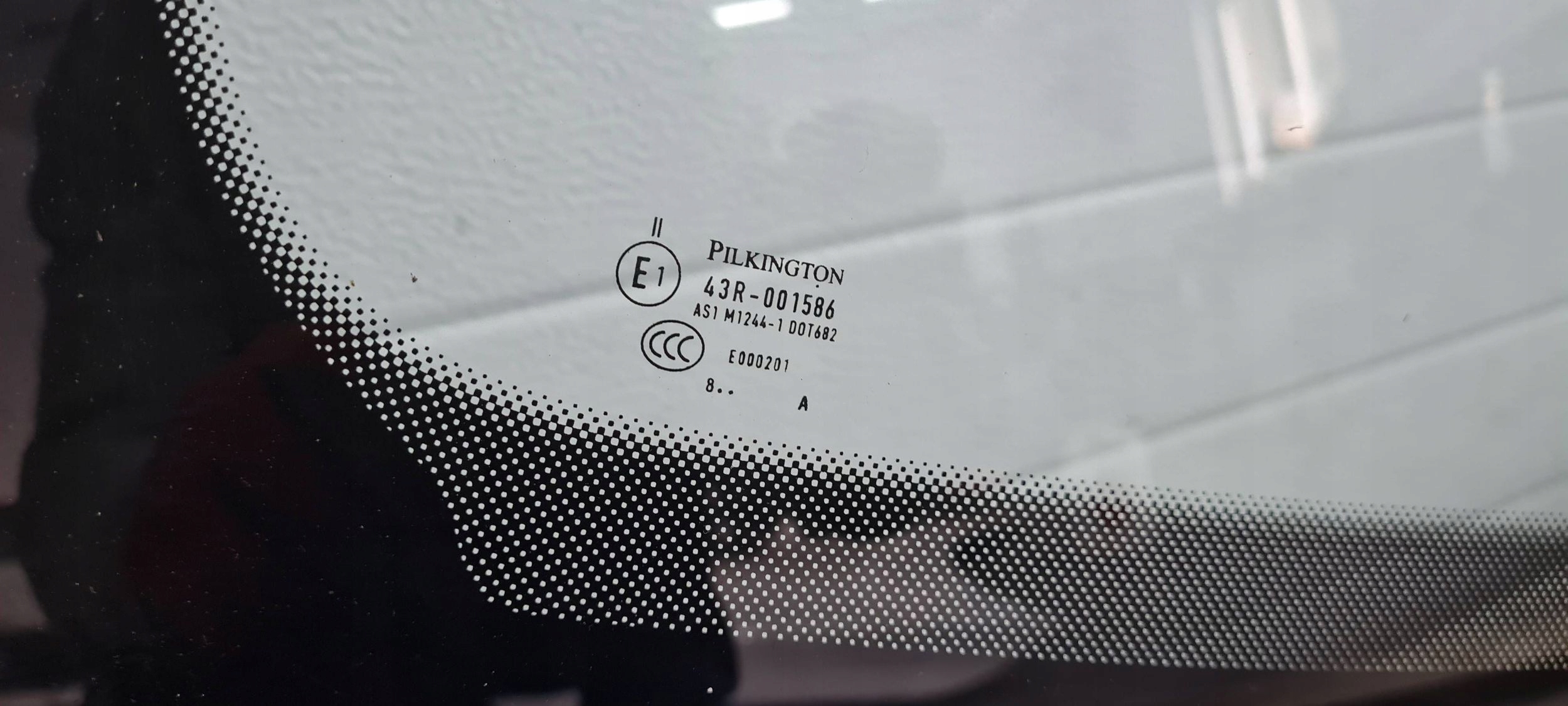 A7 4G S7 window iron front PILINGTON 18R 2018R 43R001586