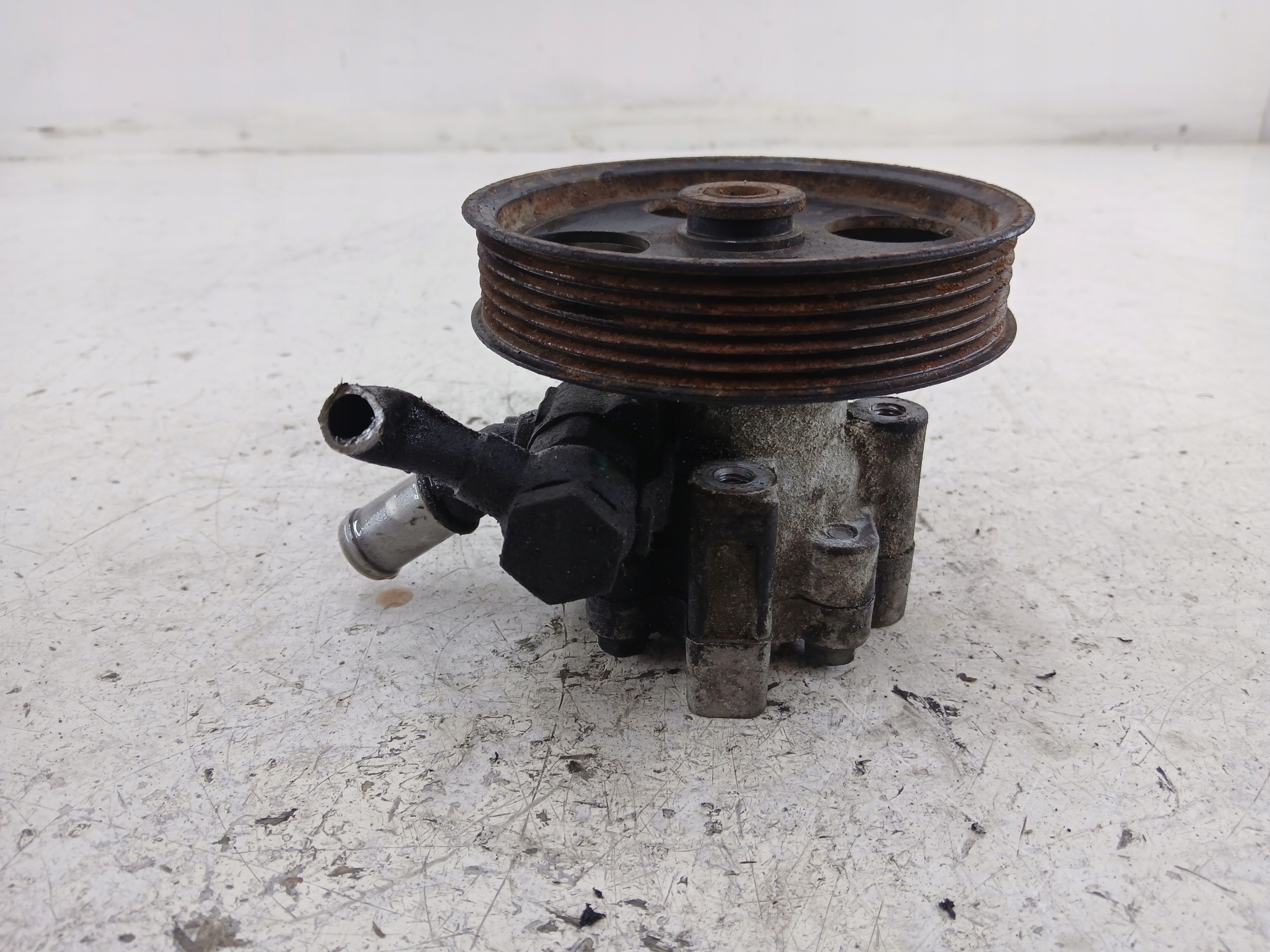 servo pump OPEL INSIGNIA A 2.0 CDTI 55563329