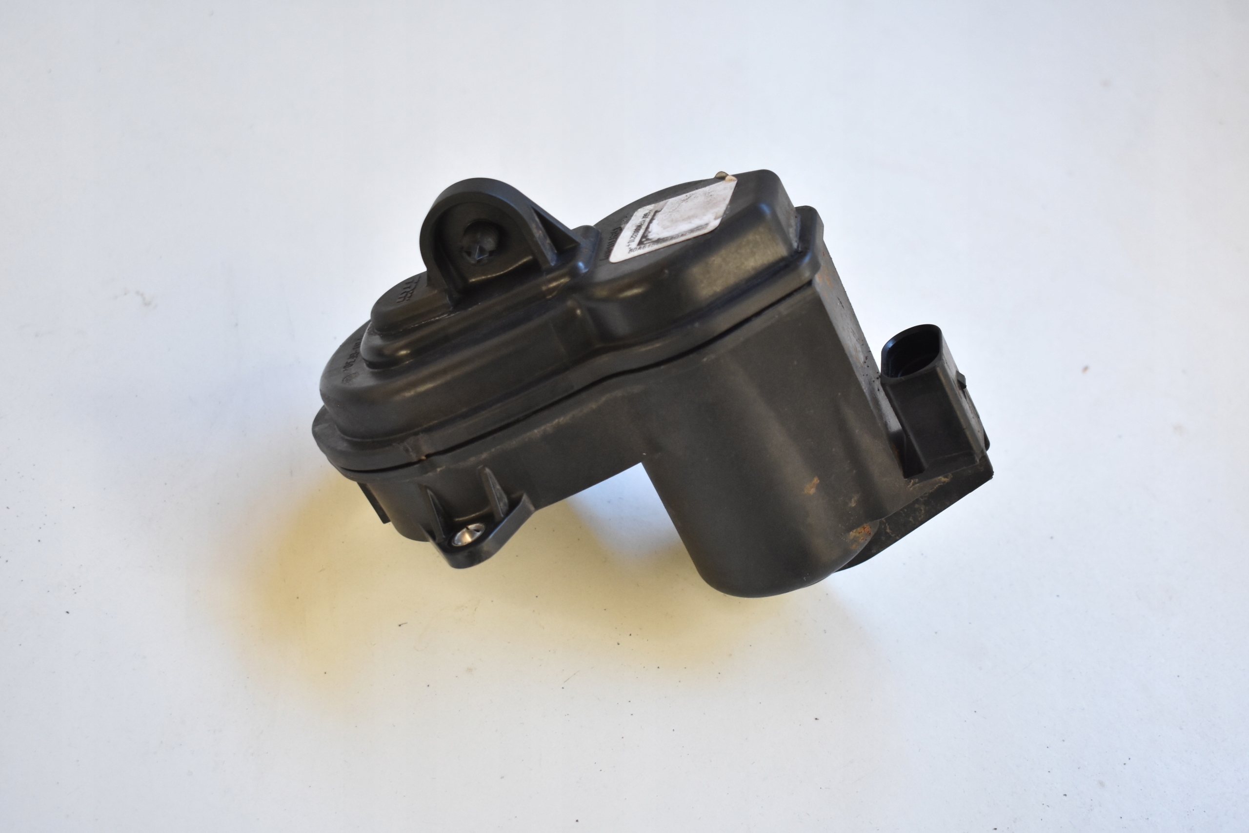 IDEALNY mini motor electric brake AUDI Q5 1