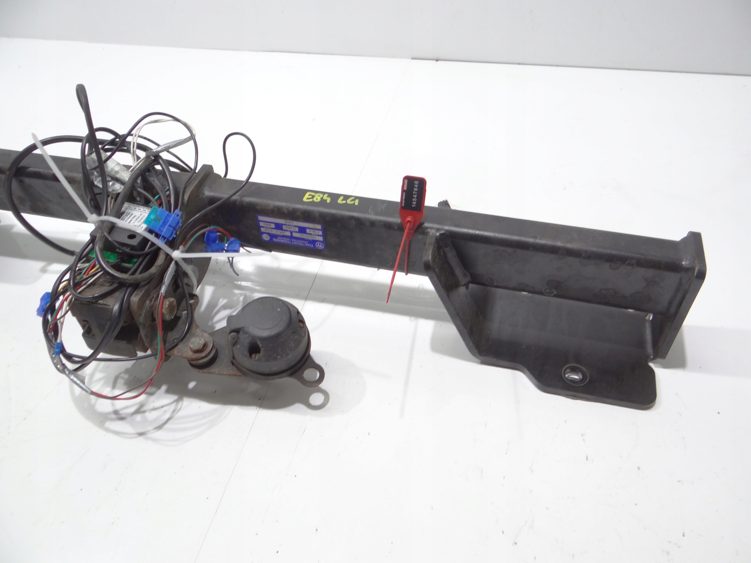 HAK HOLOWNICZY BMW X1 E84 Producent inny