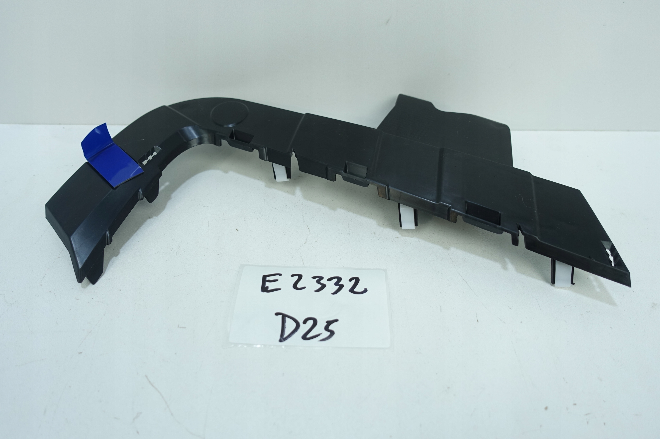 Support Support plaque Pare choc Droite HYUNDAI KONA 2020- 865B2-HF000