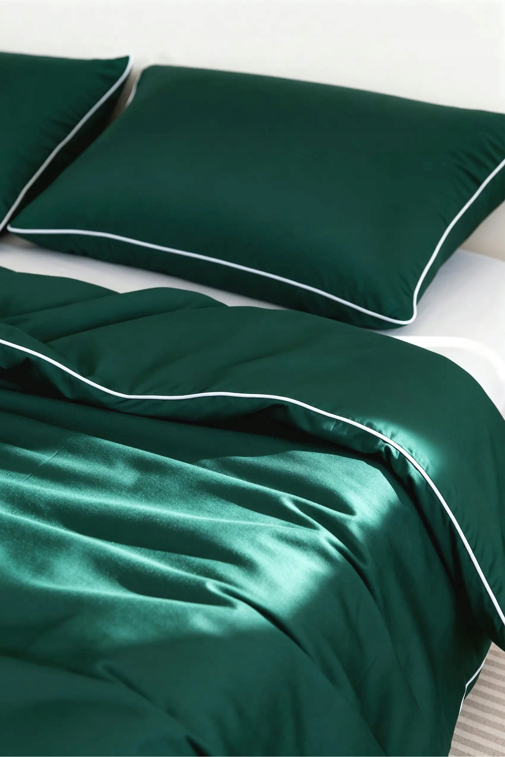 Posteľná Bielizeň bambusová 160x200 fľašková s bielou bizovkou