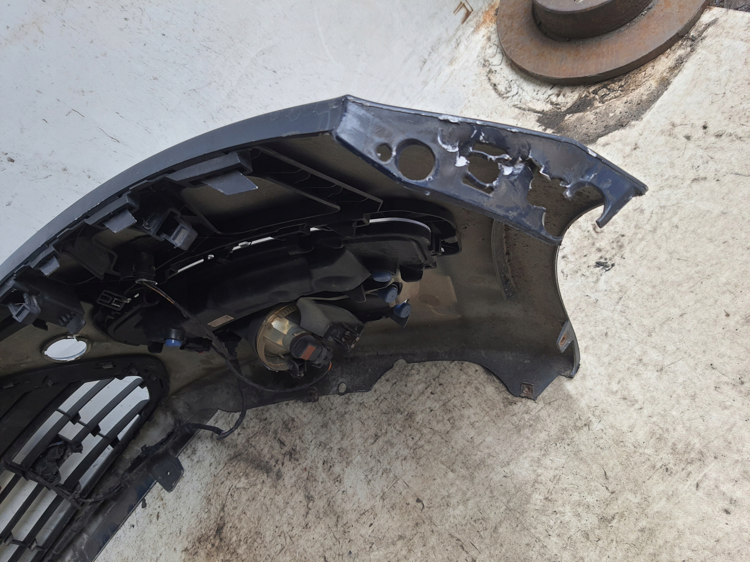 FORD MONDEO MK4 LIFT 10-14 bumper LED + PDC