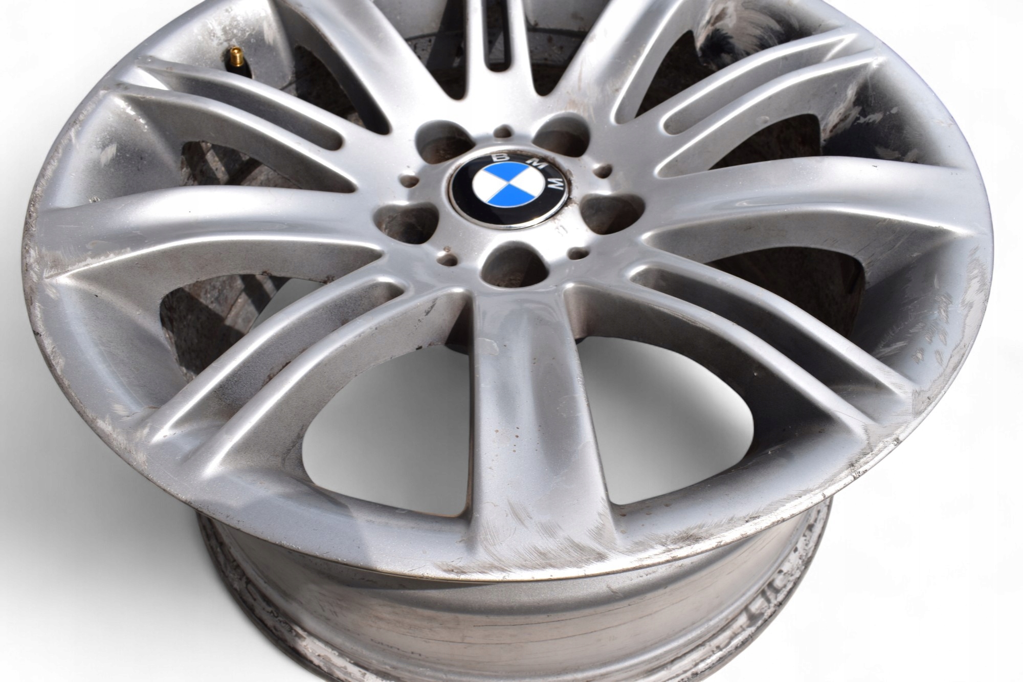 disk hliníkový BMW E60 E61 E63 9.0" x 18" ET18 5x120 6760626
