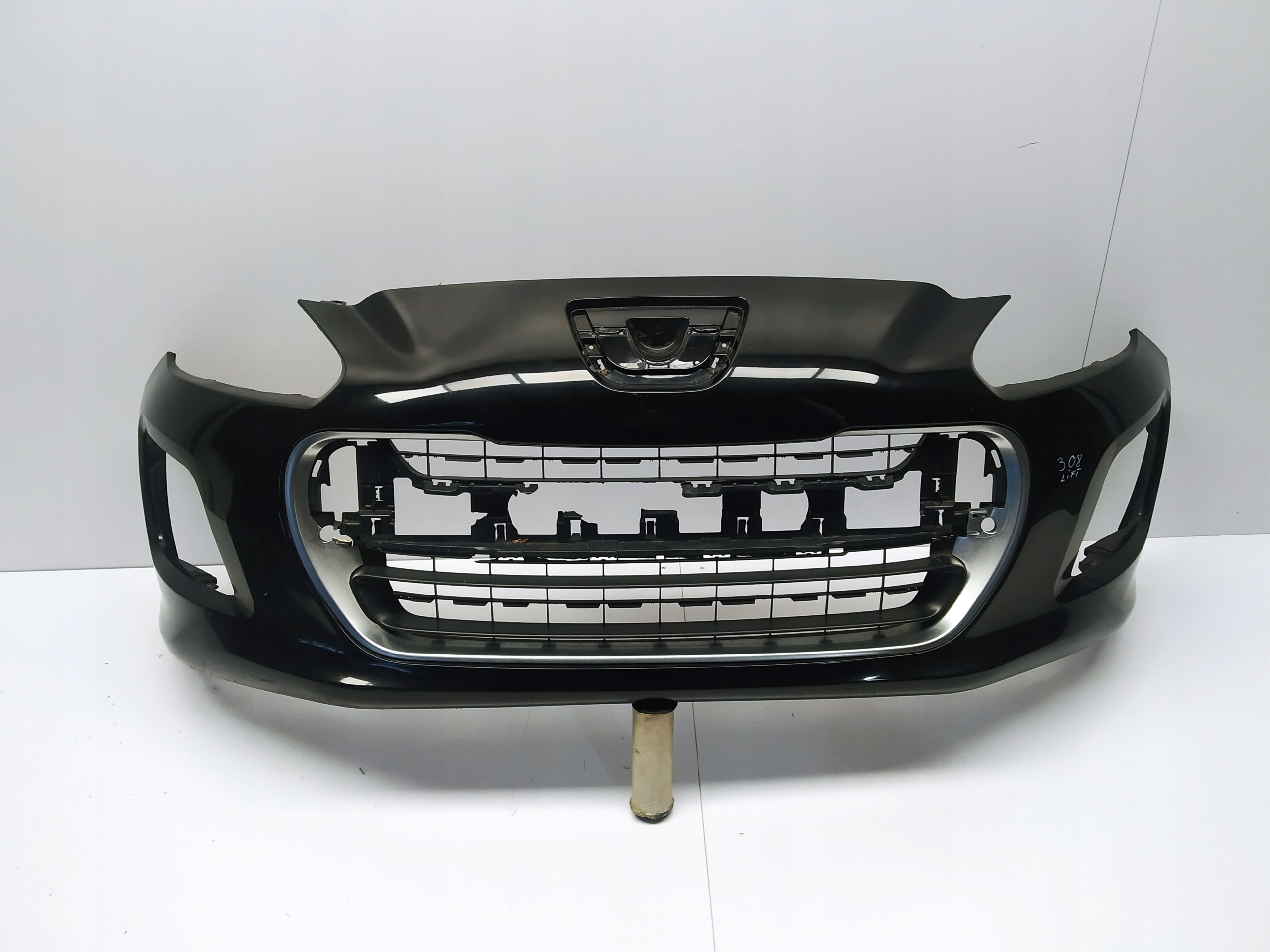 2011r- Peugeot 308 T7 lift bumper front original grid black