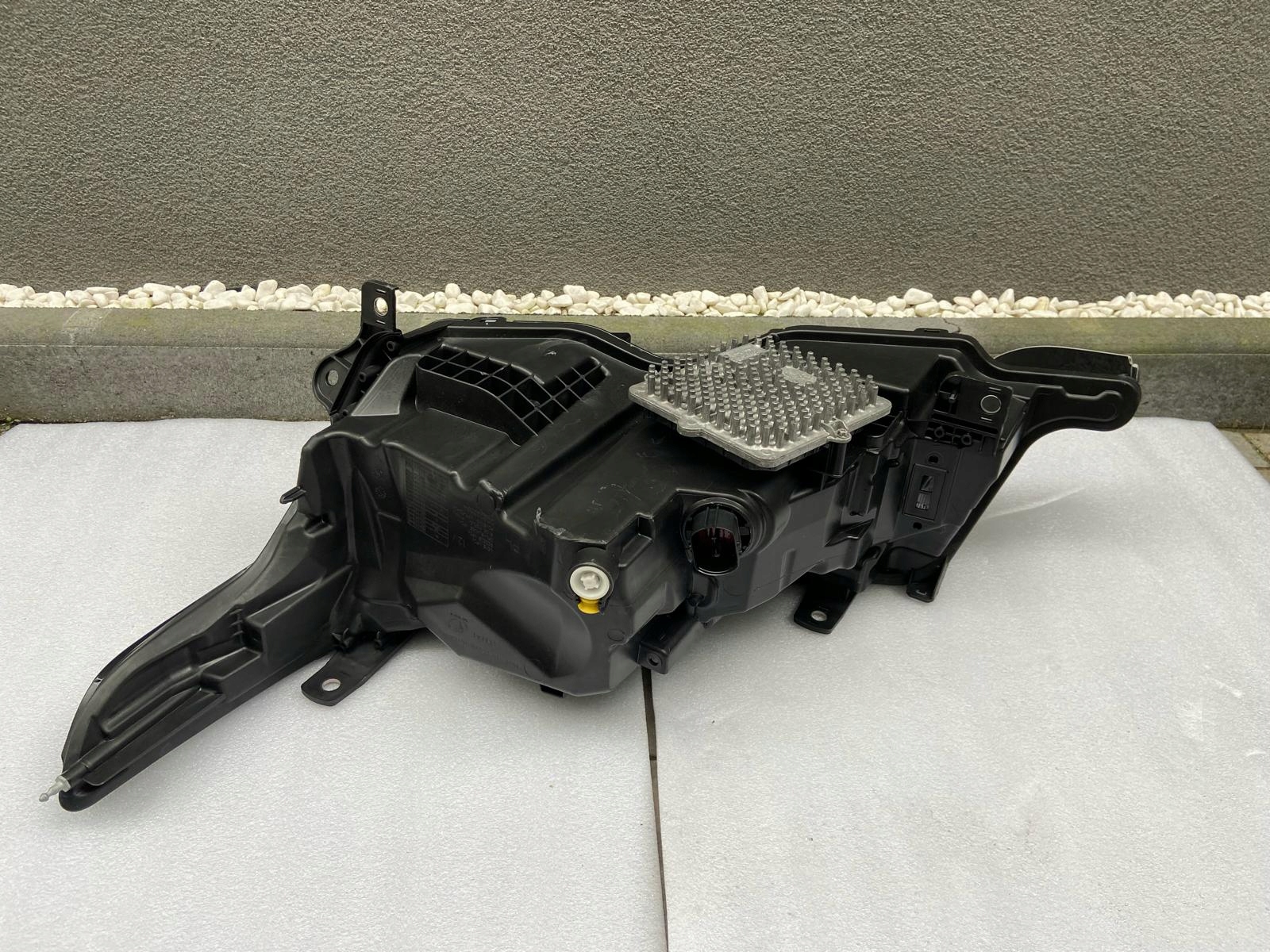 light right Range Rover Sport Full Led Matrix HIGH