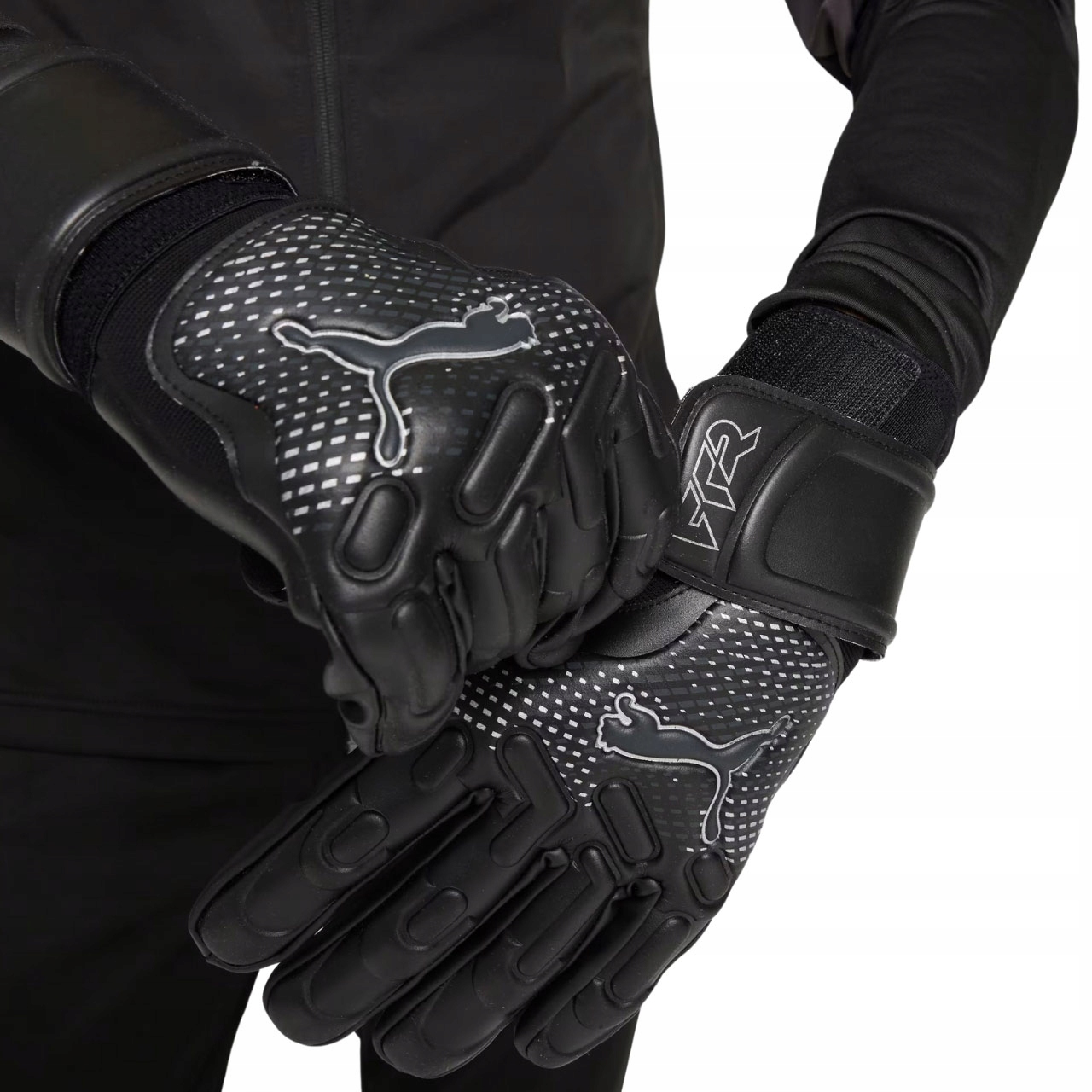 11 Brankářské rukavice Puma Future Match Nc černé 41926 06 11