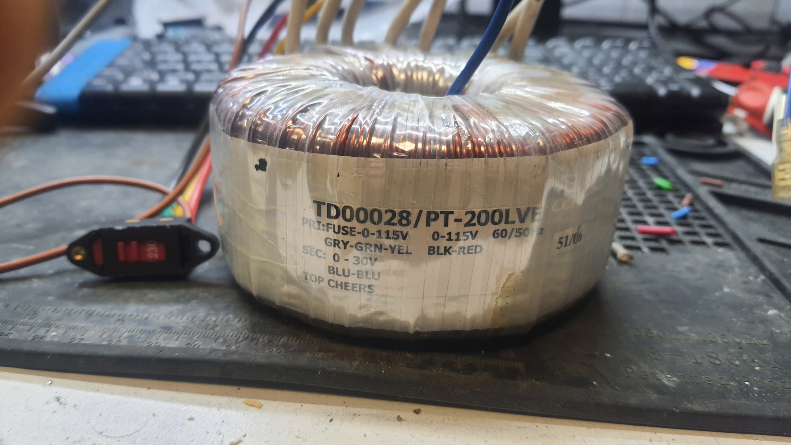 transformator toroidalny 30V TD00028/PT-200LVE