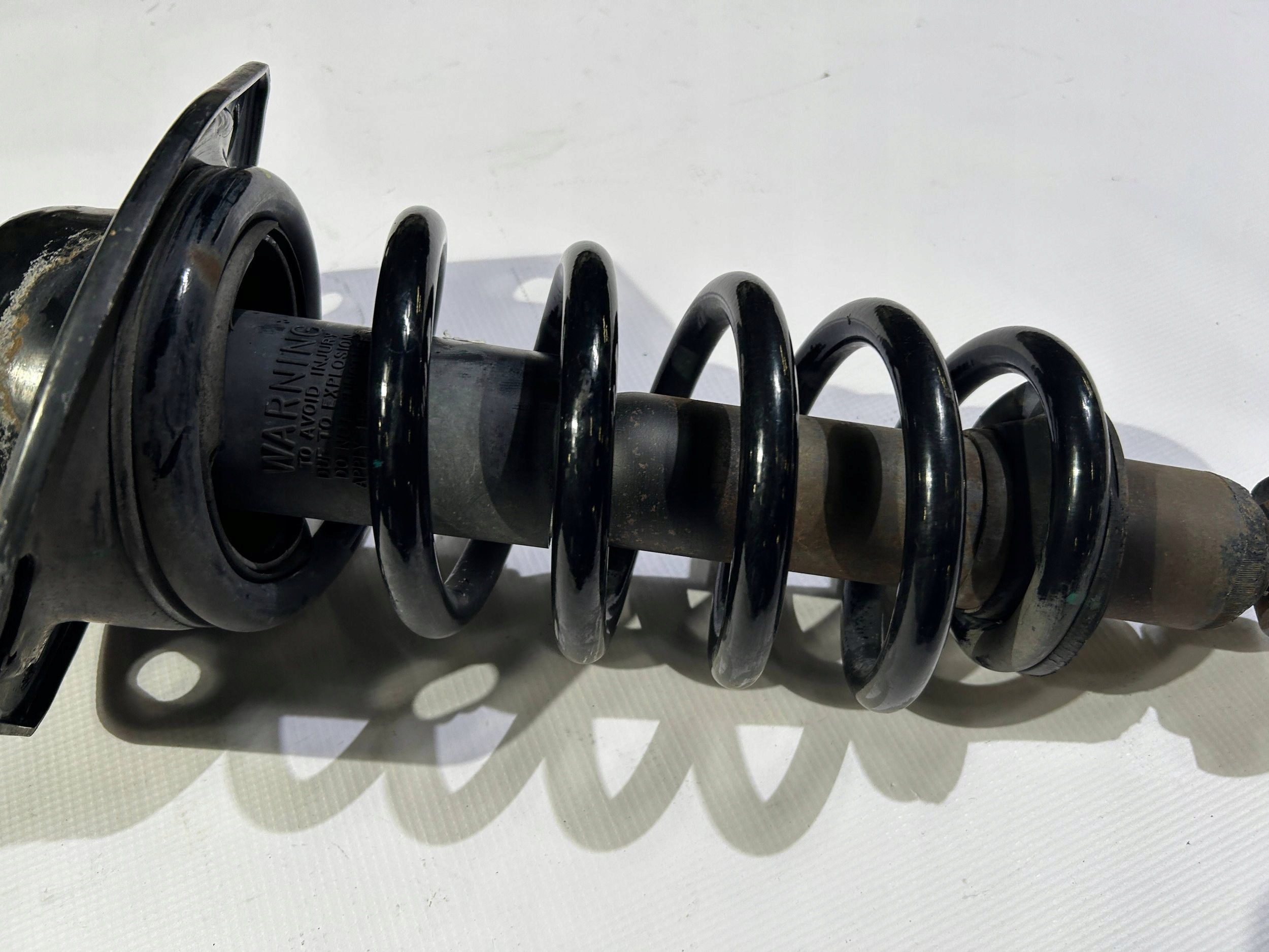 shock absorber right spring right rear part rear Chevrolet Camaro SS 2009-2015