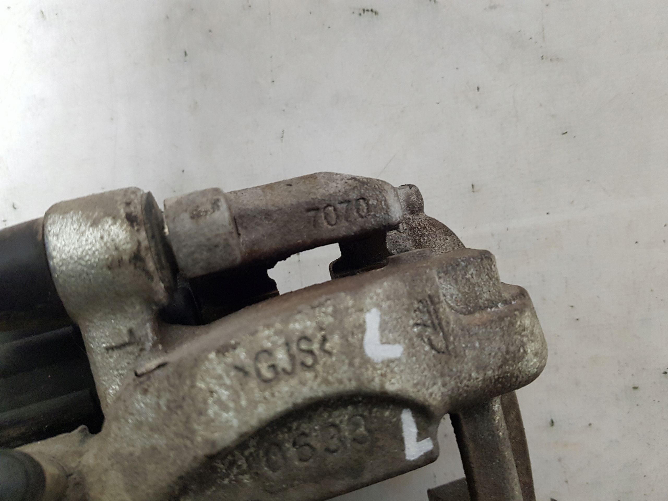 electrical caliper left rear part MG 4 ELECTRIC