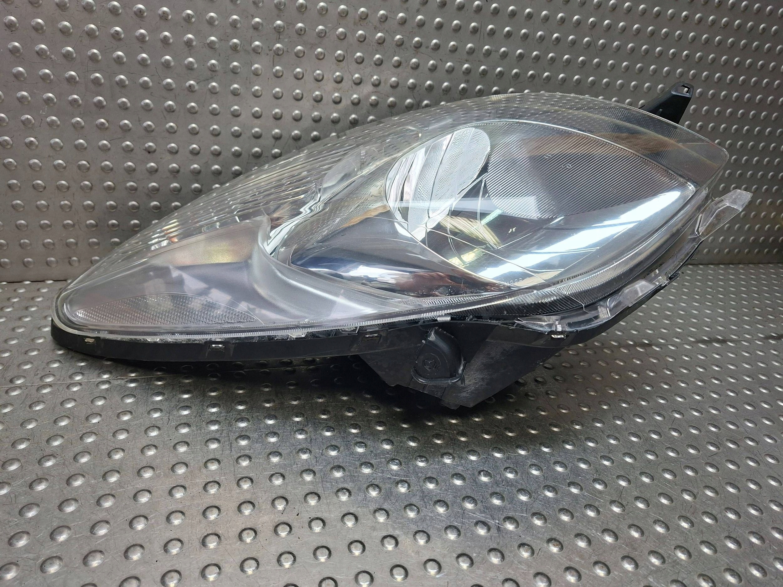 light right front TOYOTA YARIS II 06-09 EUROPA DEPO
