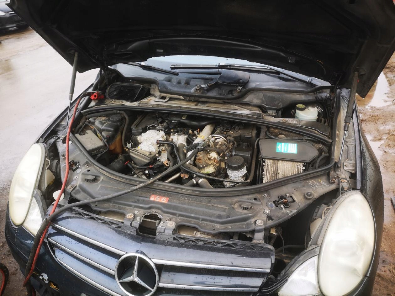 mercedes-benz шланг гур руля 2009 3.0л