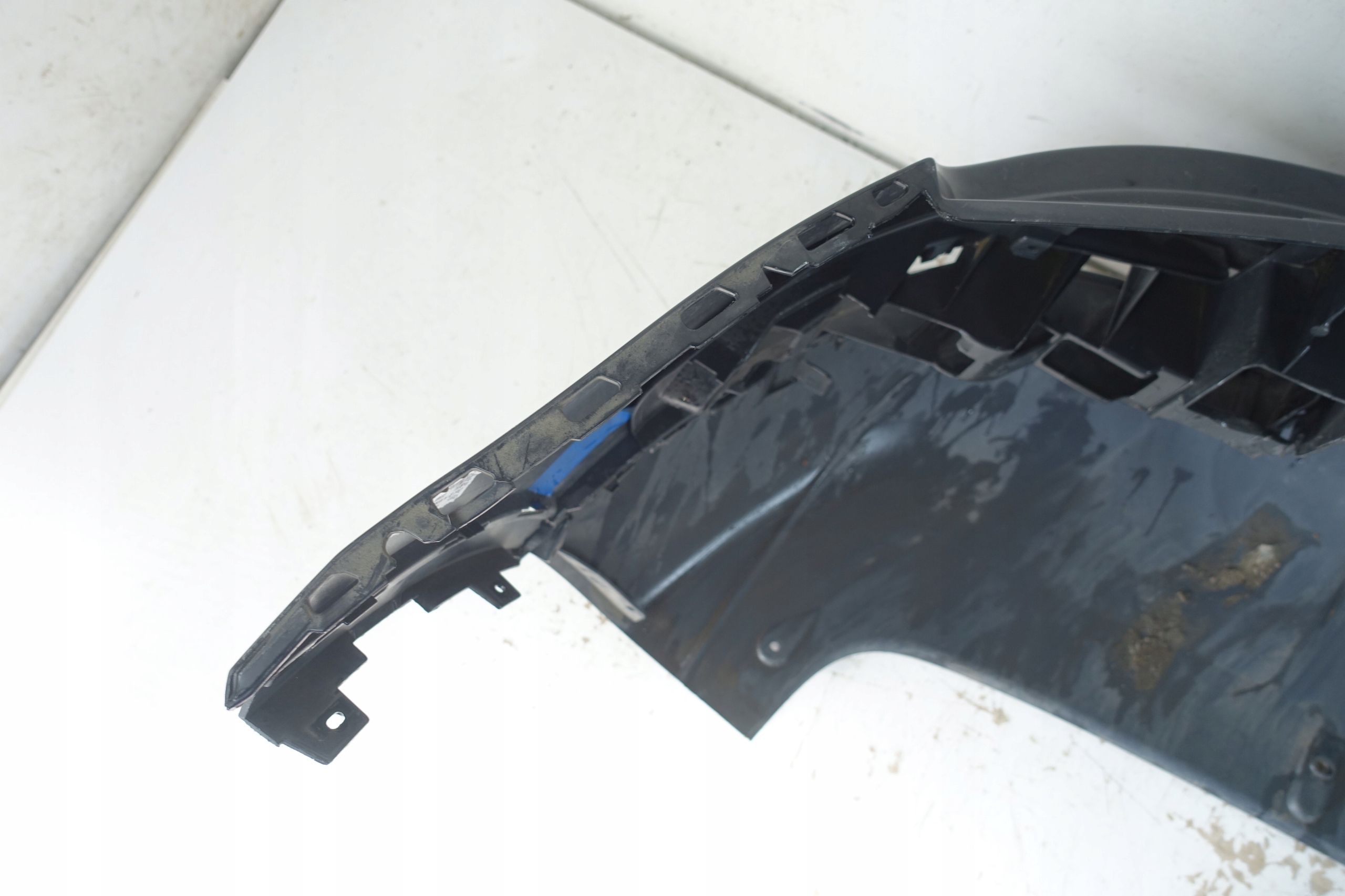 AUDI Q3 8U LIFT 2014- bumper rear part rear 8U0807385C