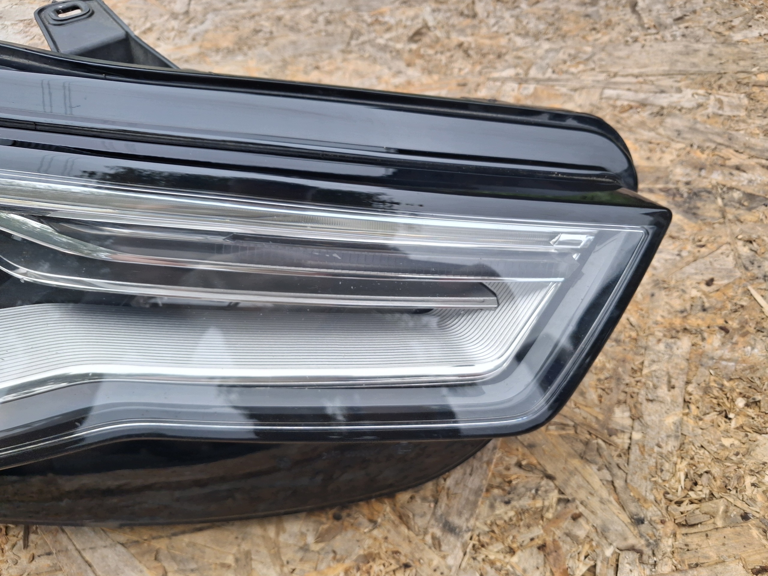 light right AUDI A6 C7 4G LIFT XENON LED 4G0941006F