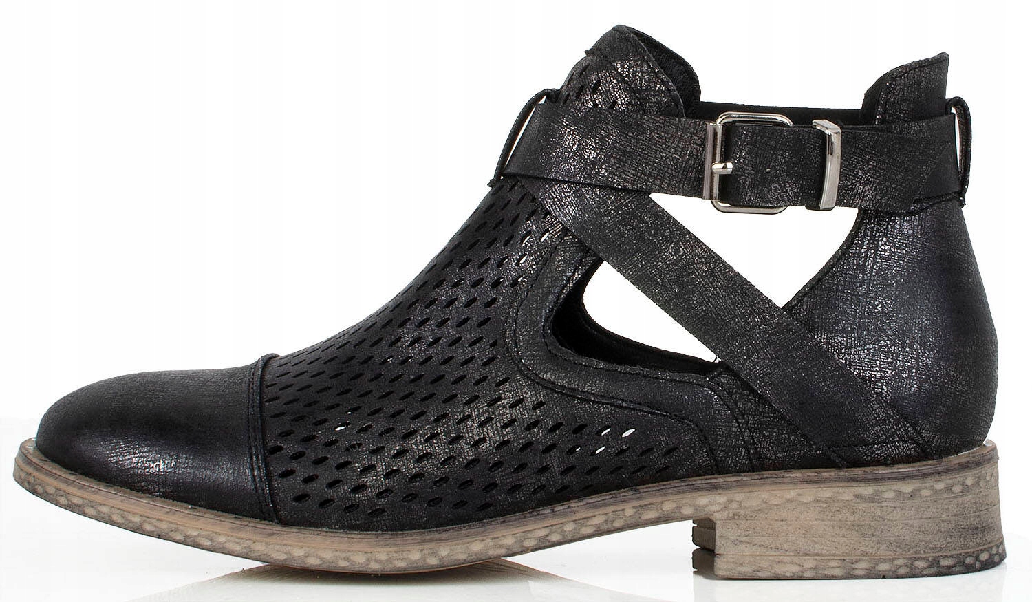 BOTKI Z WYCIĘCIAMI CZARNE AŻUROWA CHOLEWKA 41