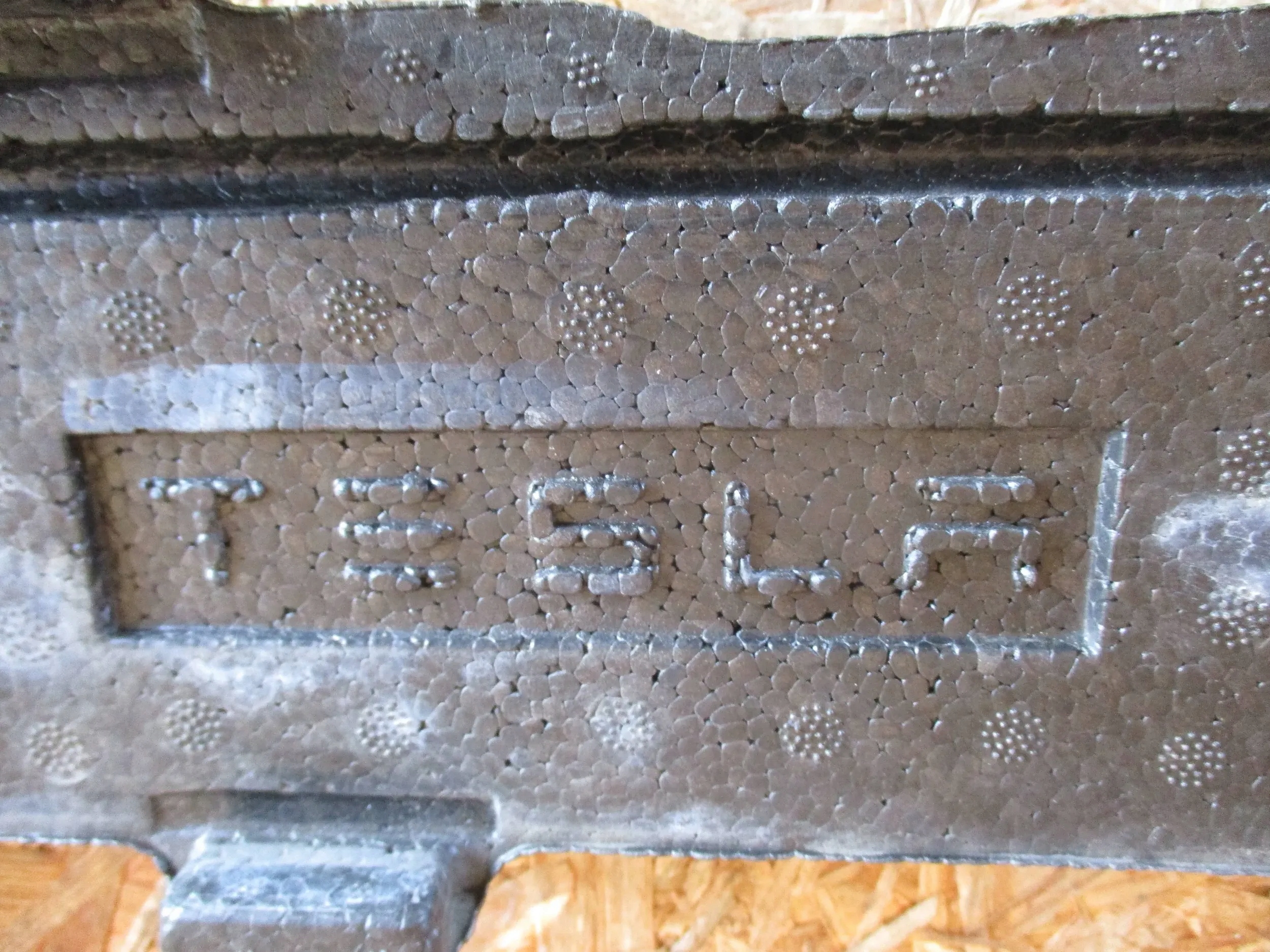 ABSORBER nárazníku předního TESLA MODEL 3 LIFT