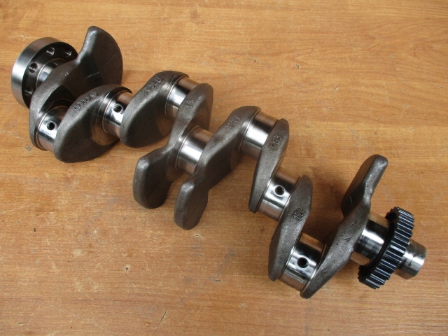 VW SKODA SEAT AUDI 2.0 TDI DTT WAŁ 05LB V100 NOWY wersja bez łożyska