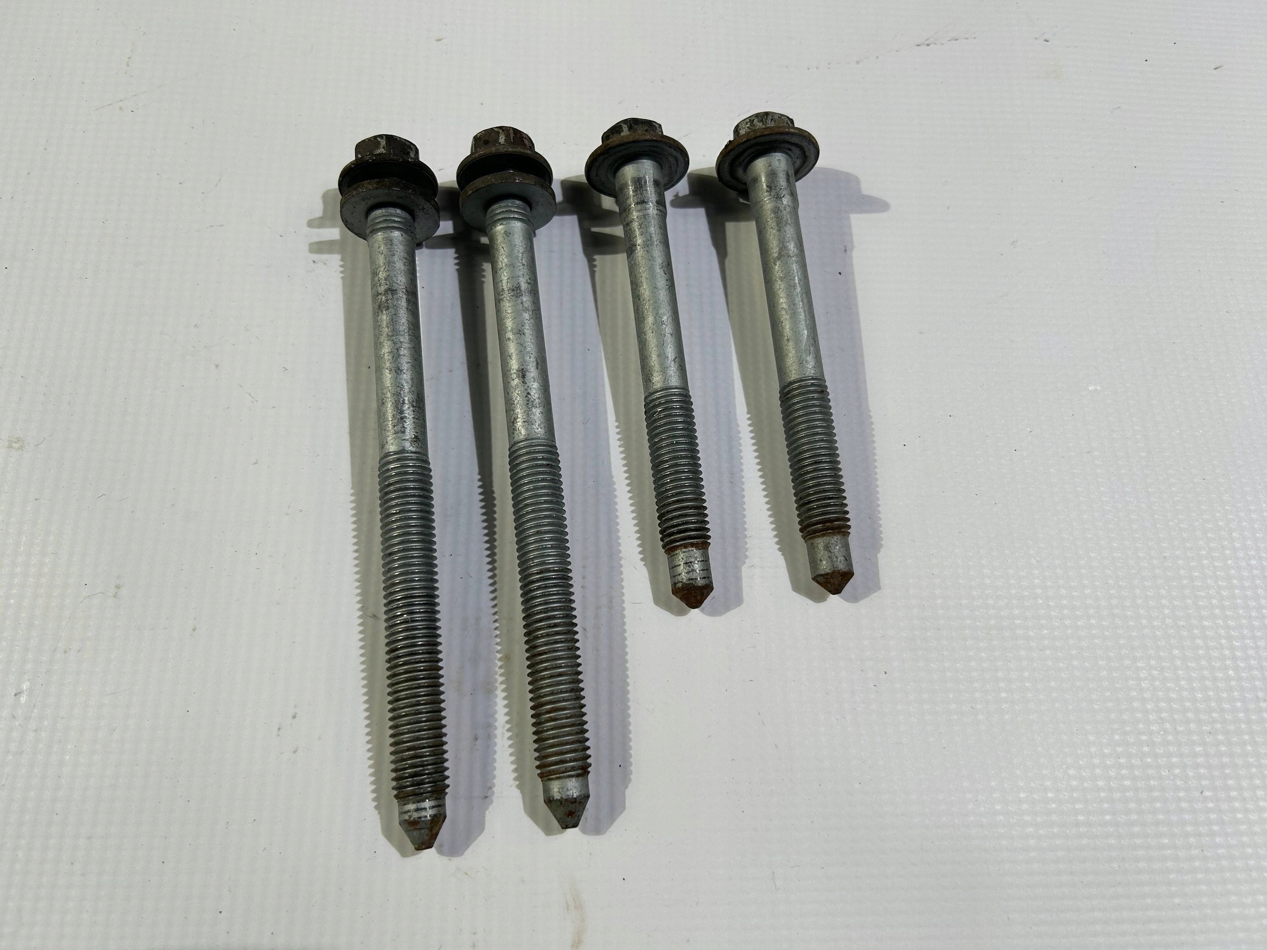 screws mocujace axle beam sanek subframe rear part rear. Dodge Challenger 2008