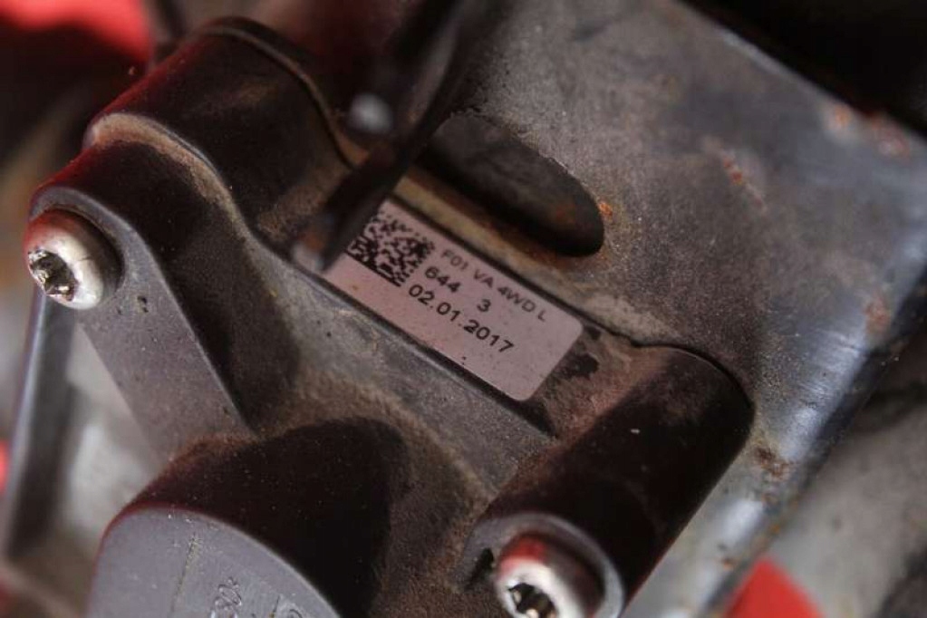 shock absorber left front 6859783-01 BMW F06 11-19