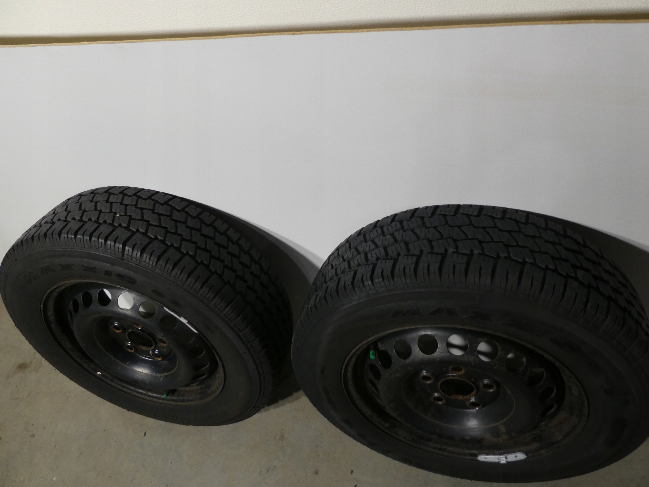 2X wheels discs tyres 7H0601027D VW T5 T6 205/65/R16C 2017R