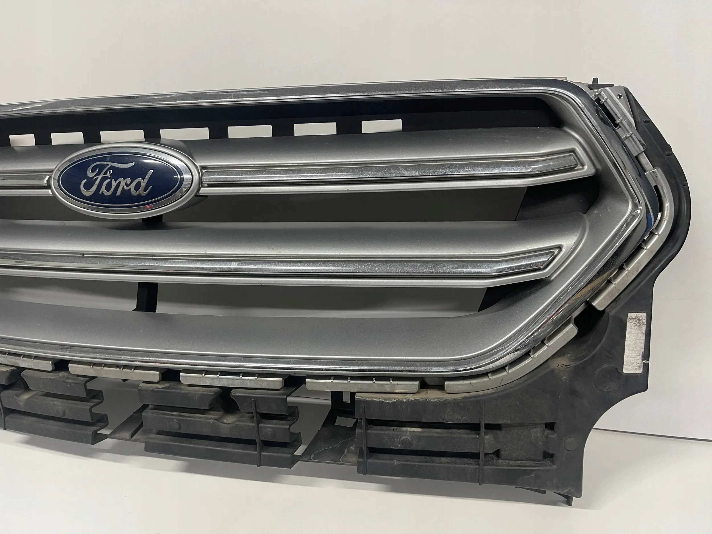 Ford Kuga II Mk2 Kühlergrill FRONTGRILL Kühlergitter - Thumbnail 3