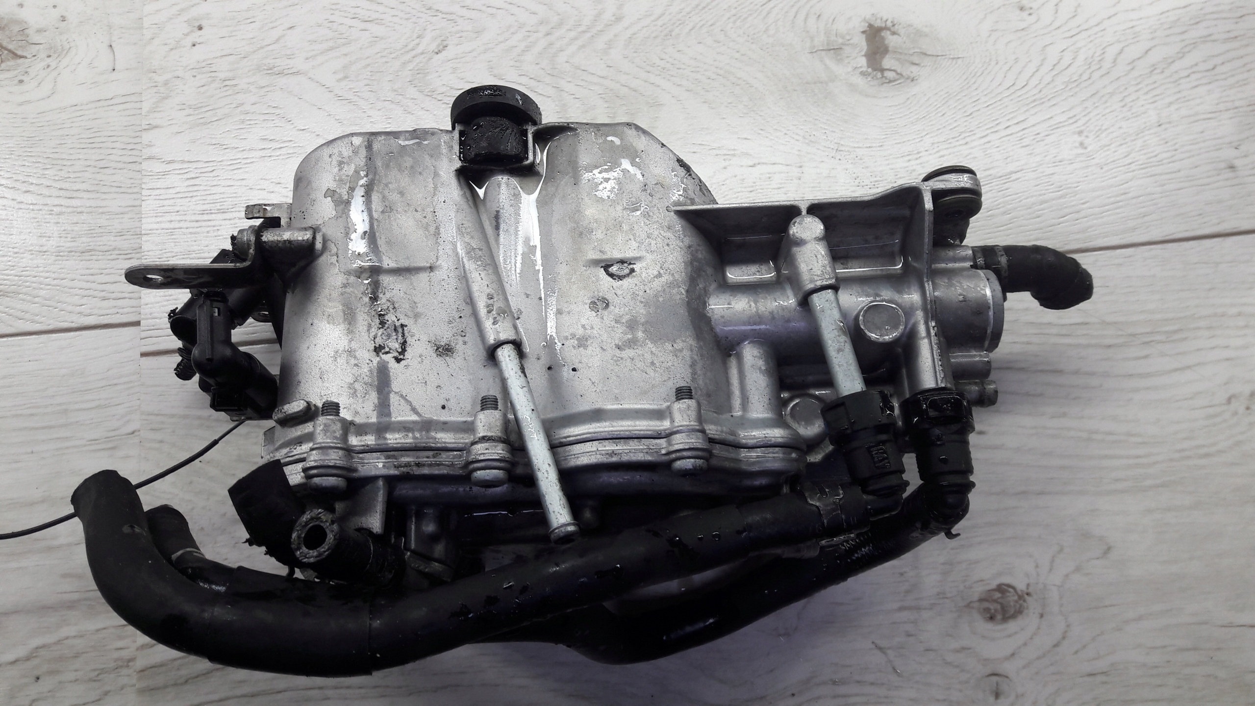 КОРПУС ТОПЛИВНОГО ФИЛЬТРА TOUAREG 7L 5.0 TDI PHAETON