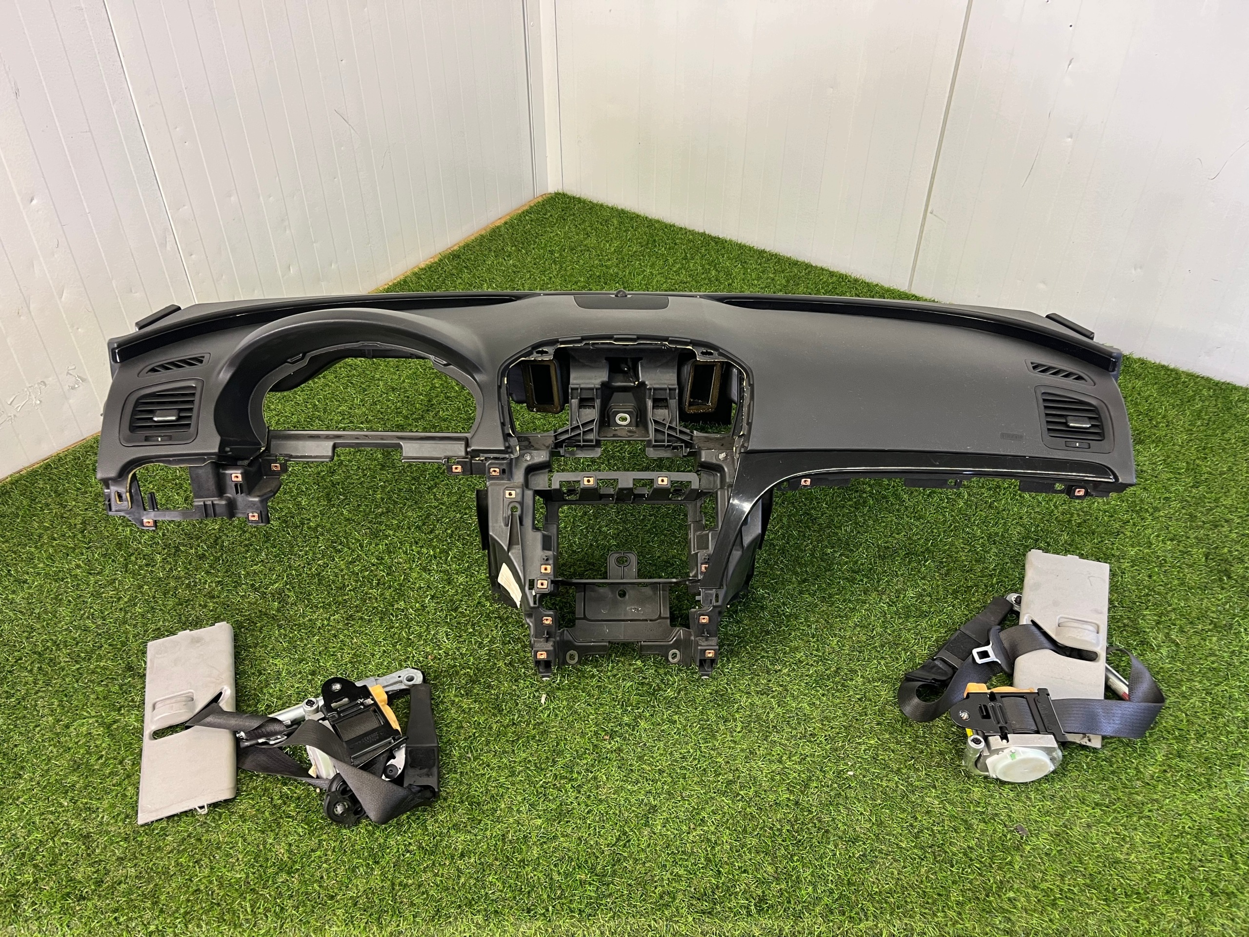 dashboard instrument panel OPEL INSIGNIA