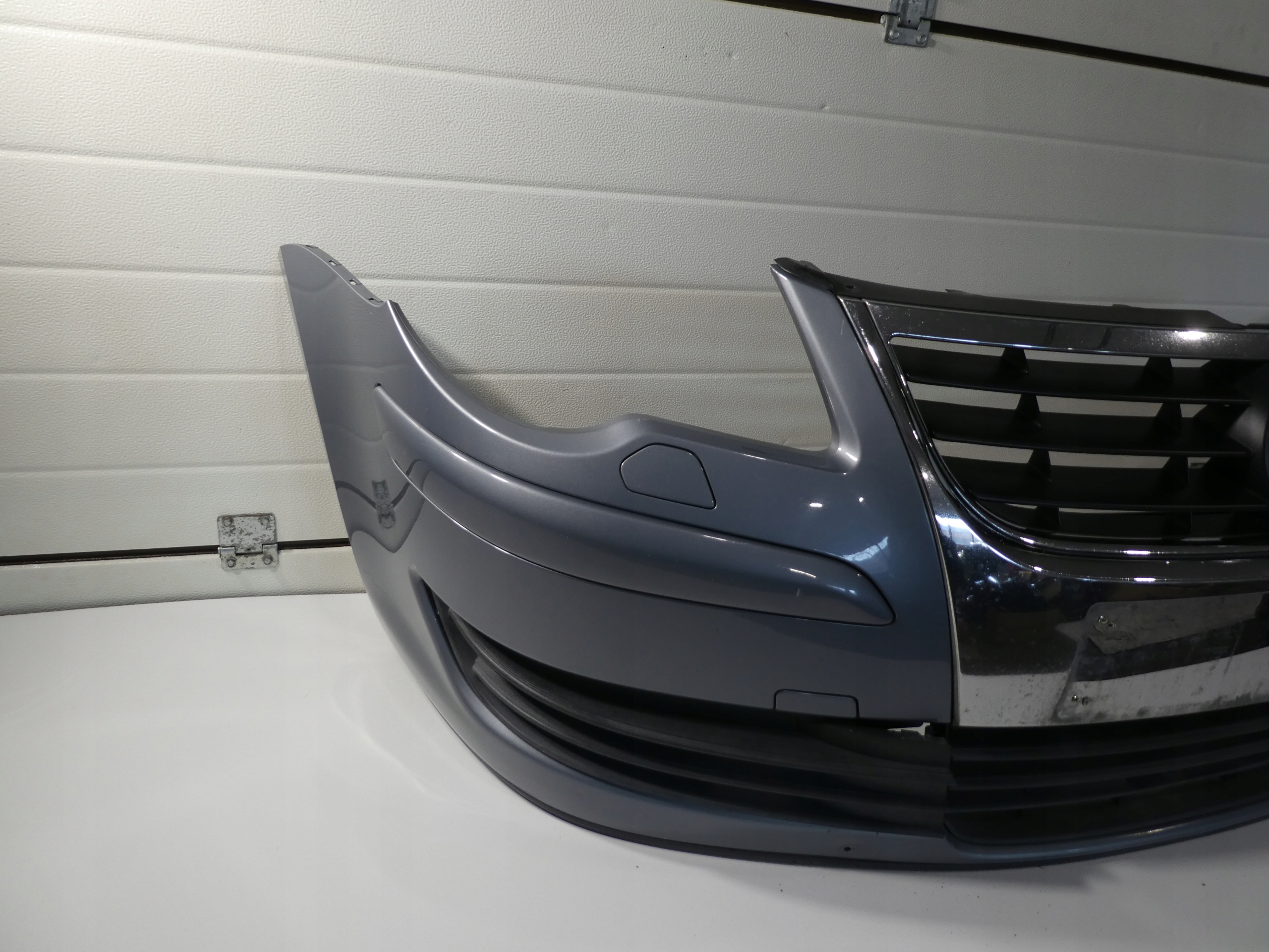 front bumper VW TOURAN and 1 LIFT 06-10