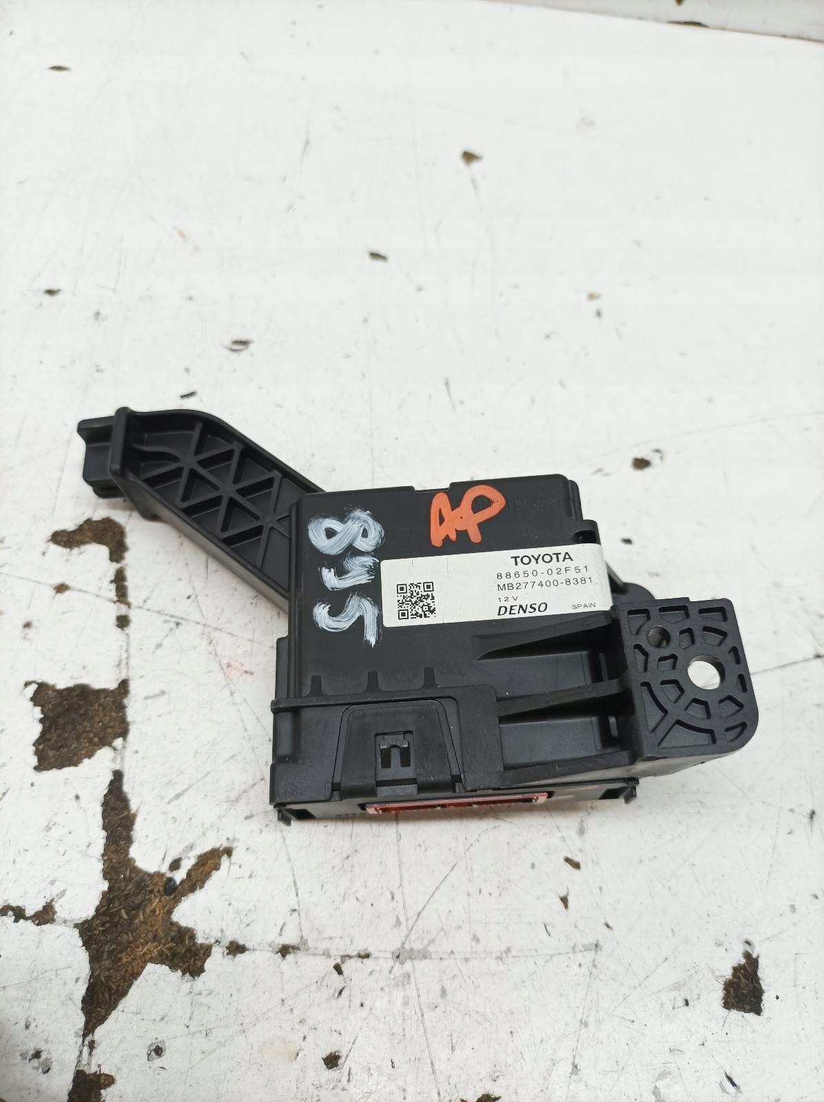 Module E16 E18 88650-02F51 Toyota Corolla XI (2013- )