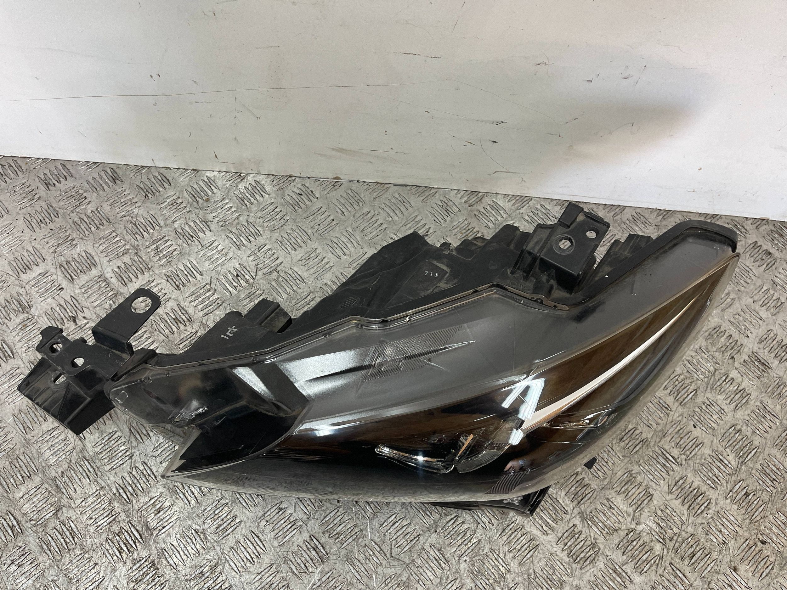 REFLEKTOR light left FULL LED MAZDA 6 GJ LIFT 15- 100-65041