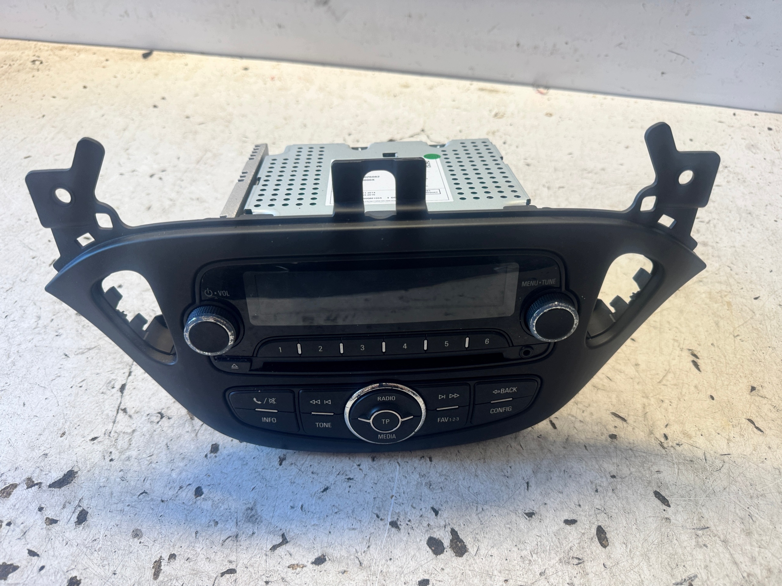 OPEL CORSA E RADIO ZWYKLE Original Z BLUETOOTH 13485178