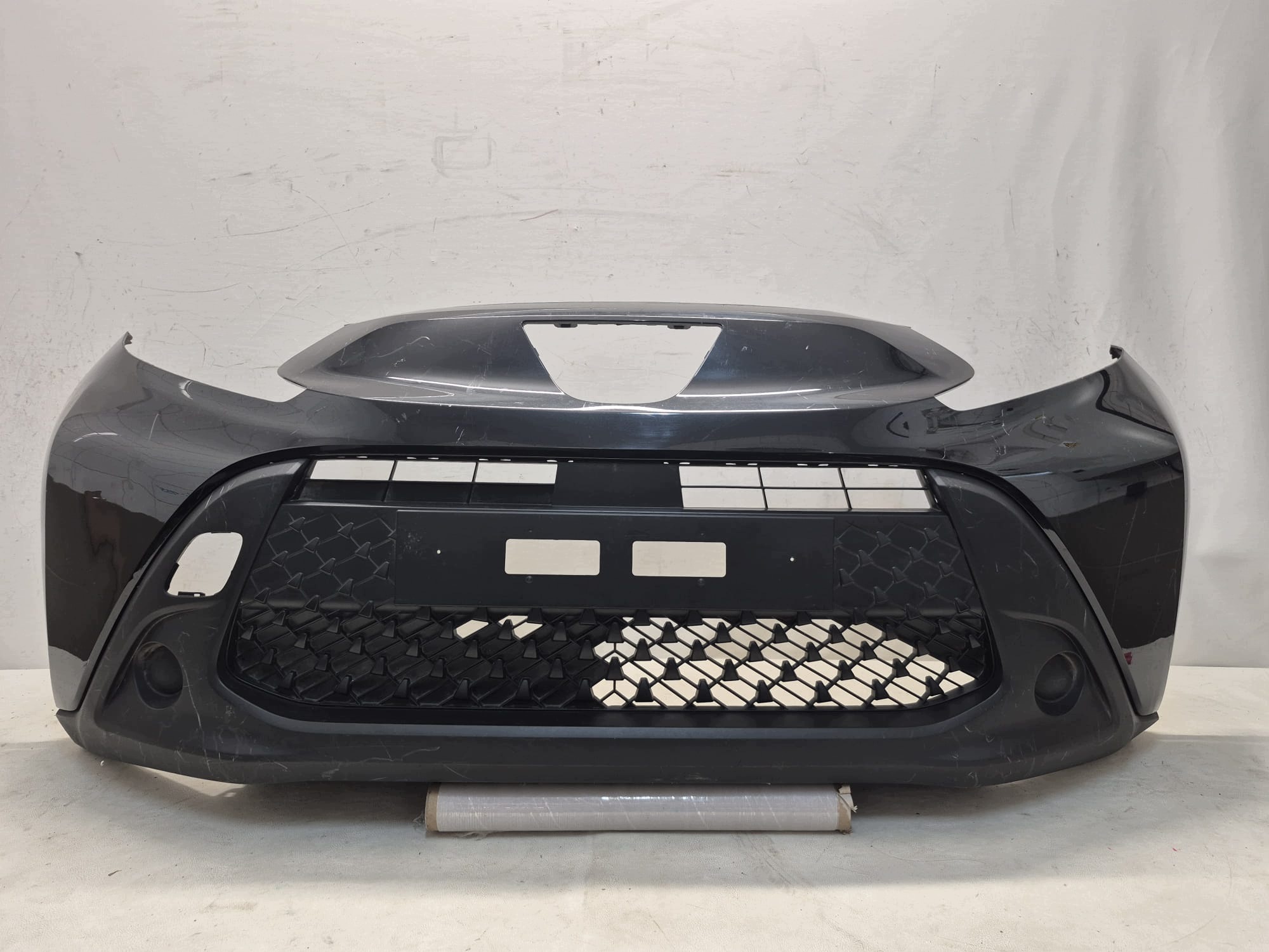 TOYOTA AYGO X 22- bumper front front 52119-OH190