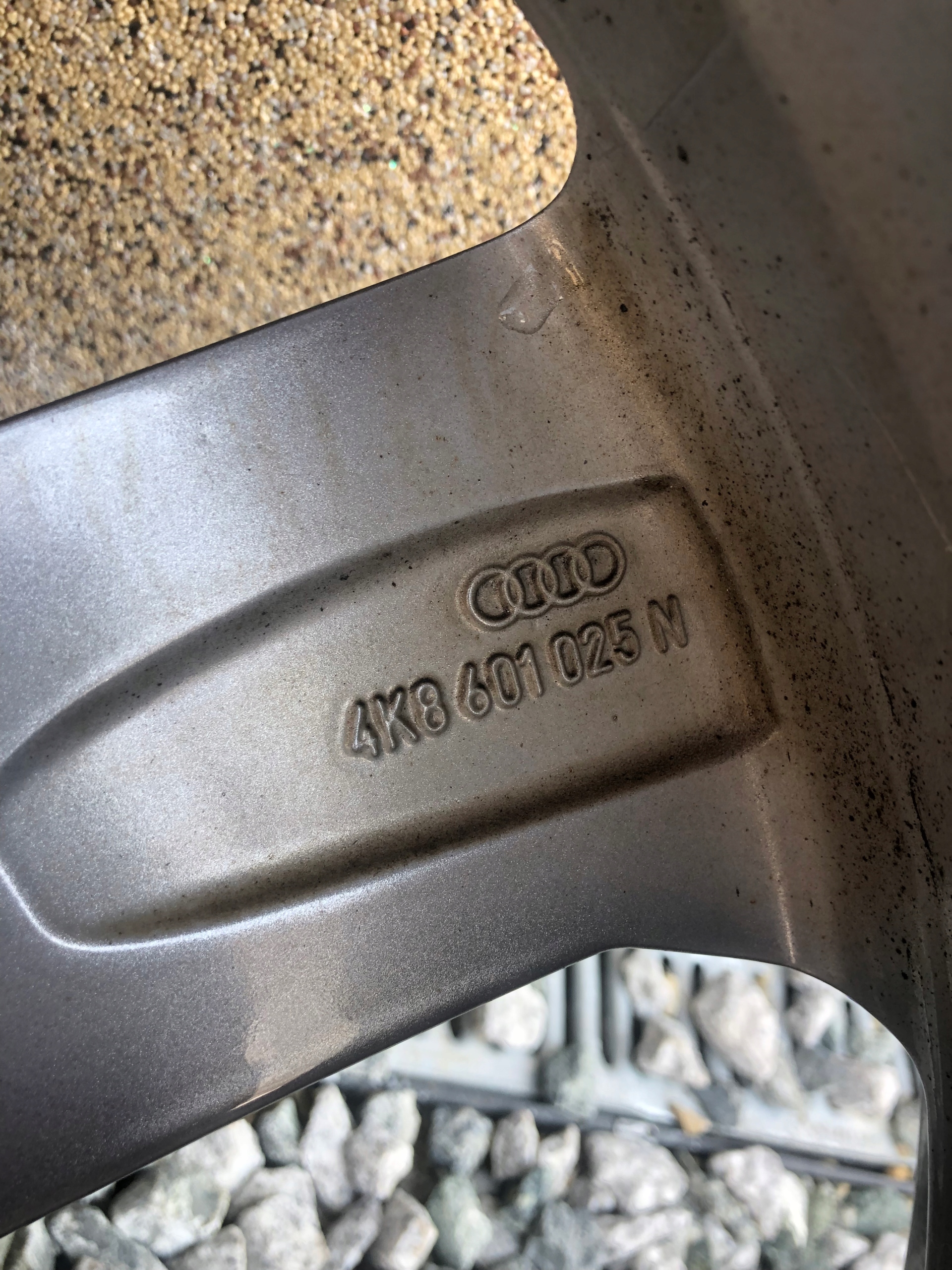 disk disk hliníkový AUDI A7 20” ET30 8,5J nr.F01