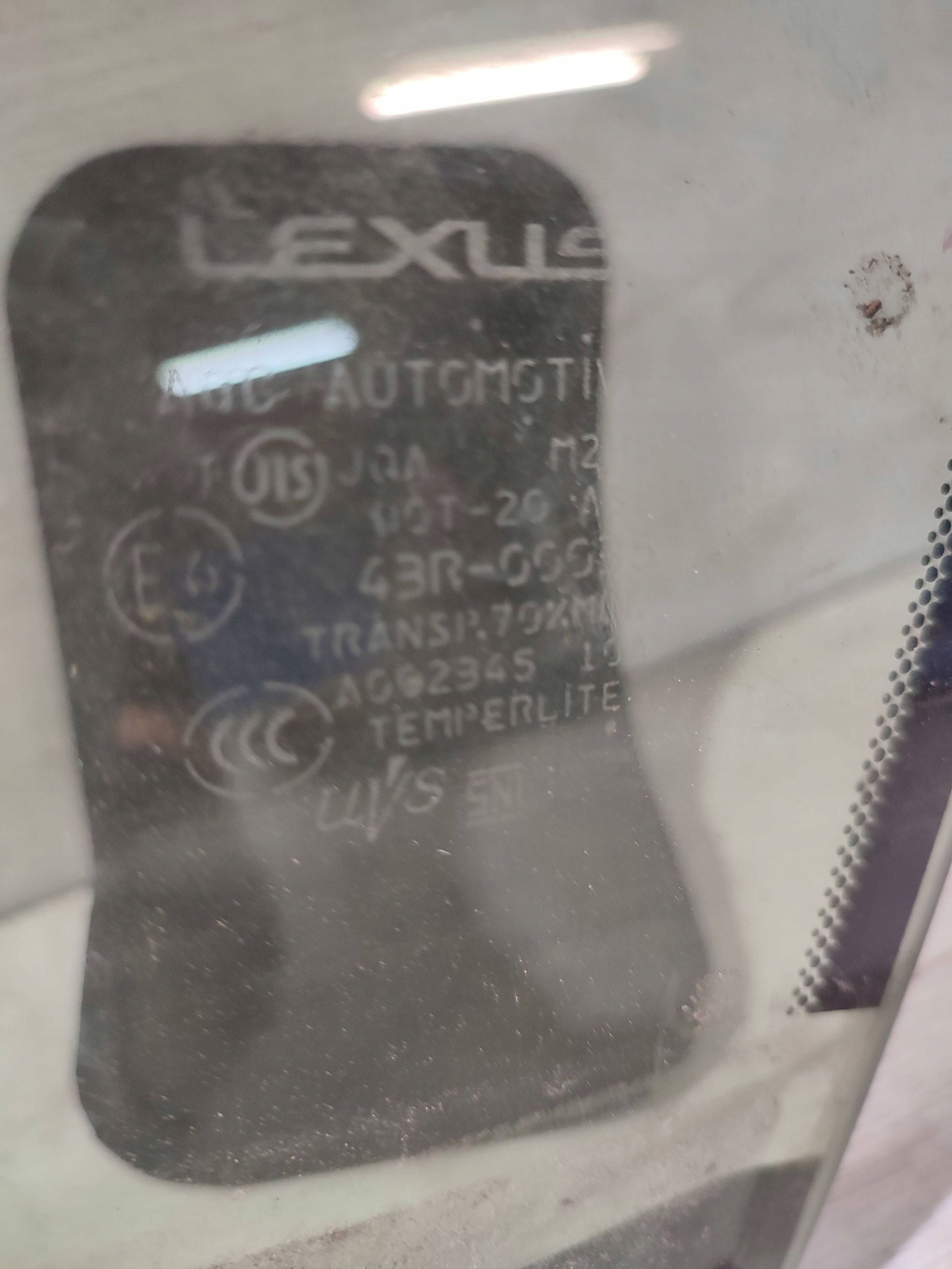 Lexus RC 2019 front side left window door
