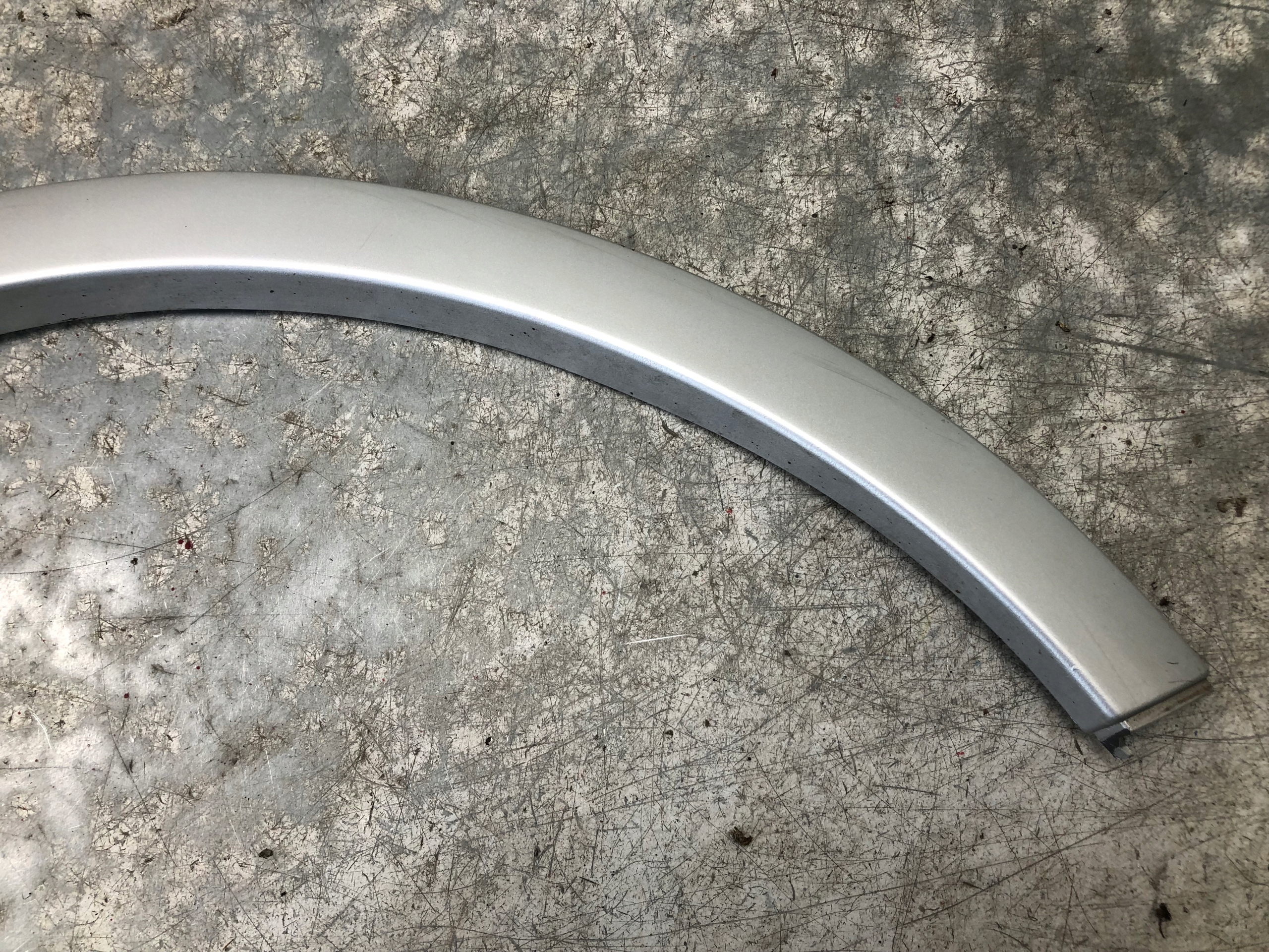 modanatura parafango sinistra posteriore FORD KUGA MK1 8V41-S286D03-AB