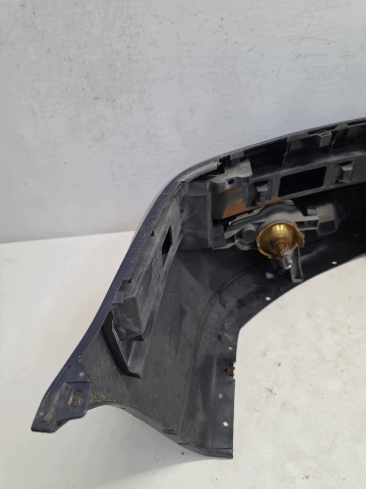 VOLVO V40 and 1 LIFT 99-04 bumper front front