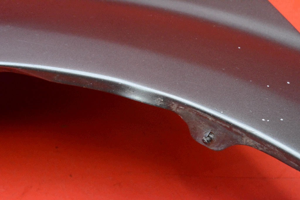 fender left front front 1C3 TOYOTA COROLLA VERSO 2 II 04-09