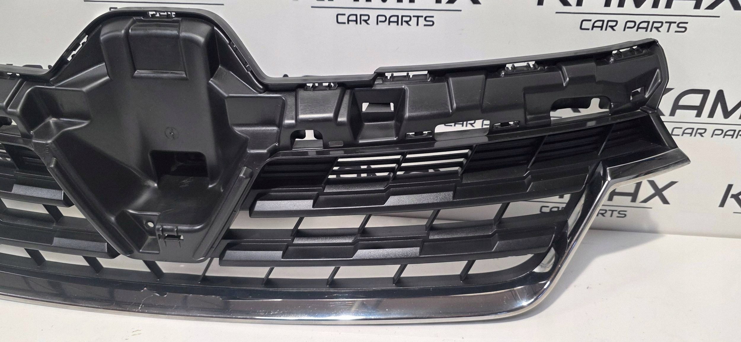 Grille RENAULT EXPRESS II 21- Original 622565187R