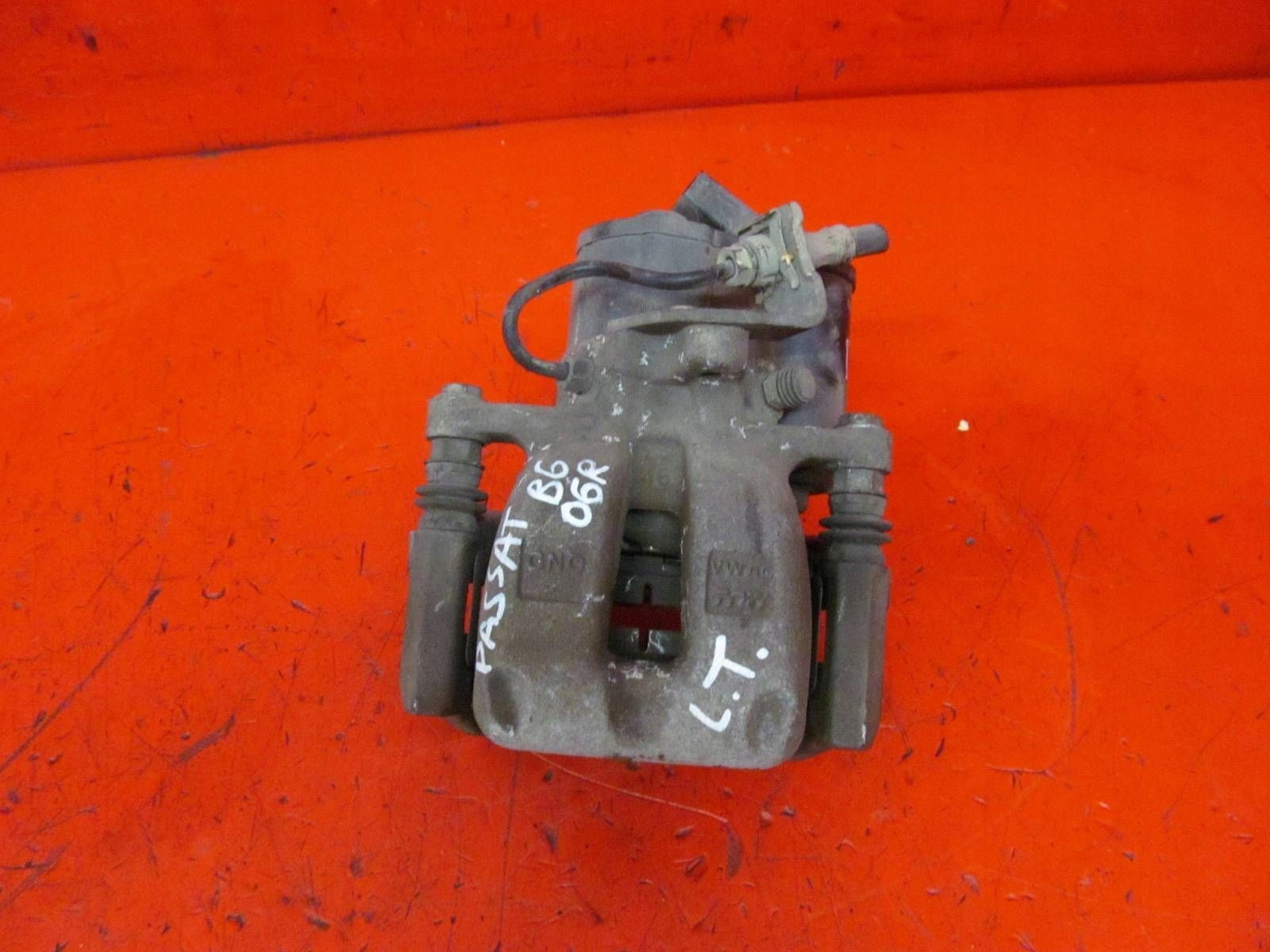 VW PASSAT B6 3C caliper brake electrical left rear part rear JARZMO