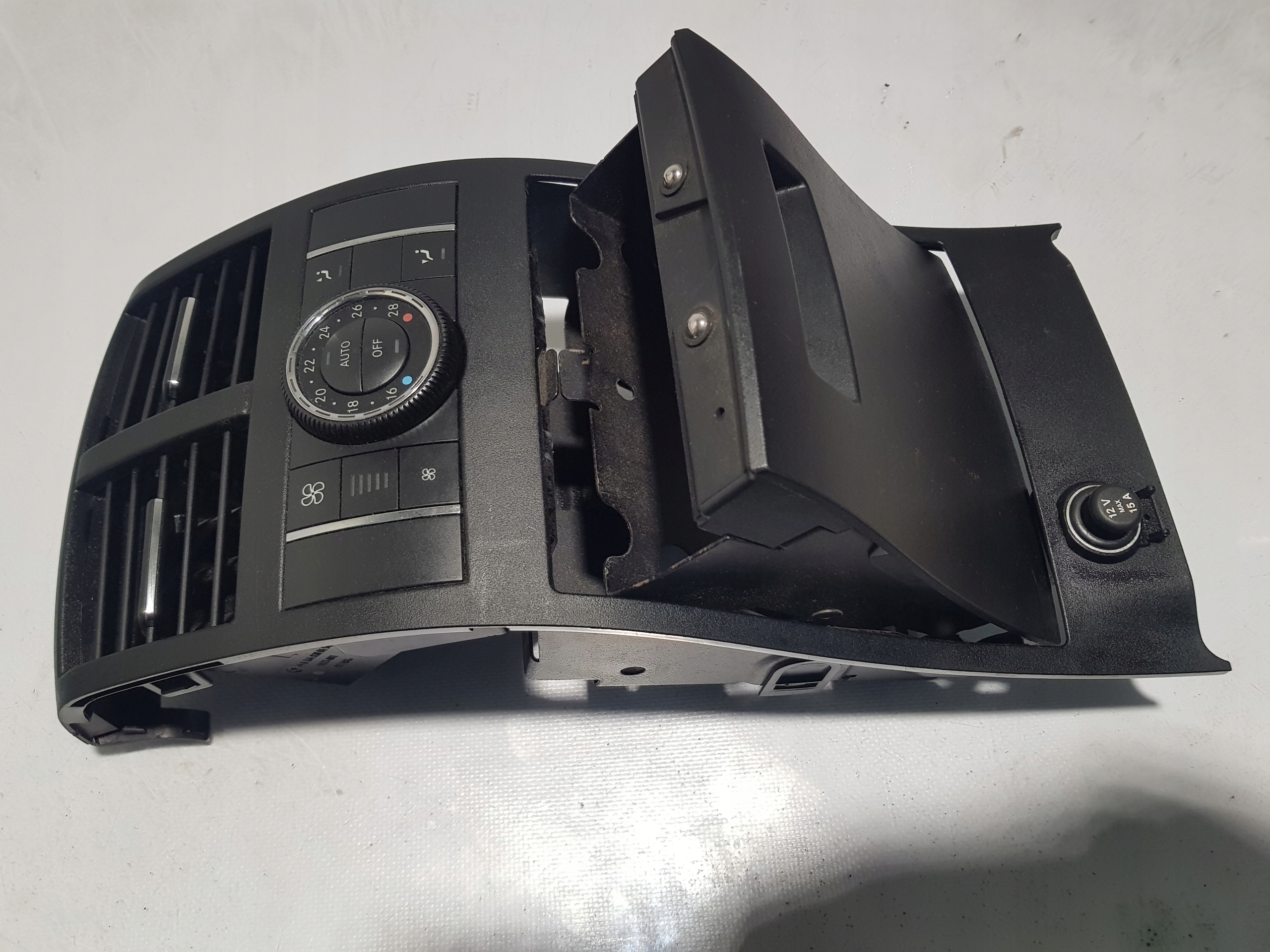 A1648300454 - MERCEDES ML W164 GL X164 підлокітник коробка для зберігання DVD