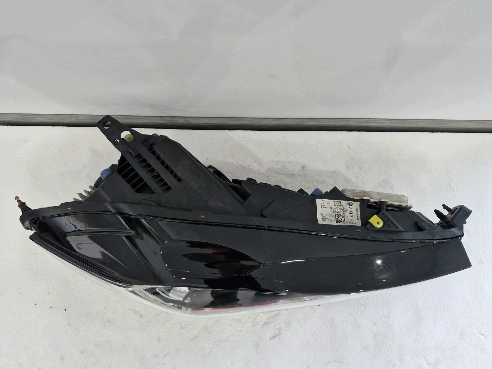 light right Jaguar XE X760 Xenon LED