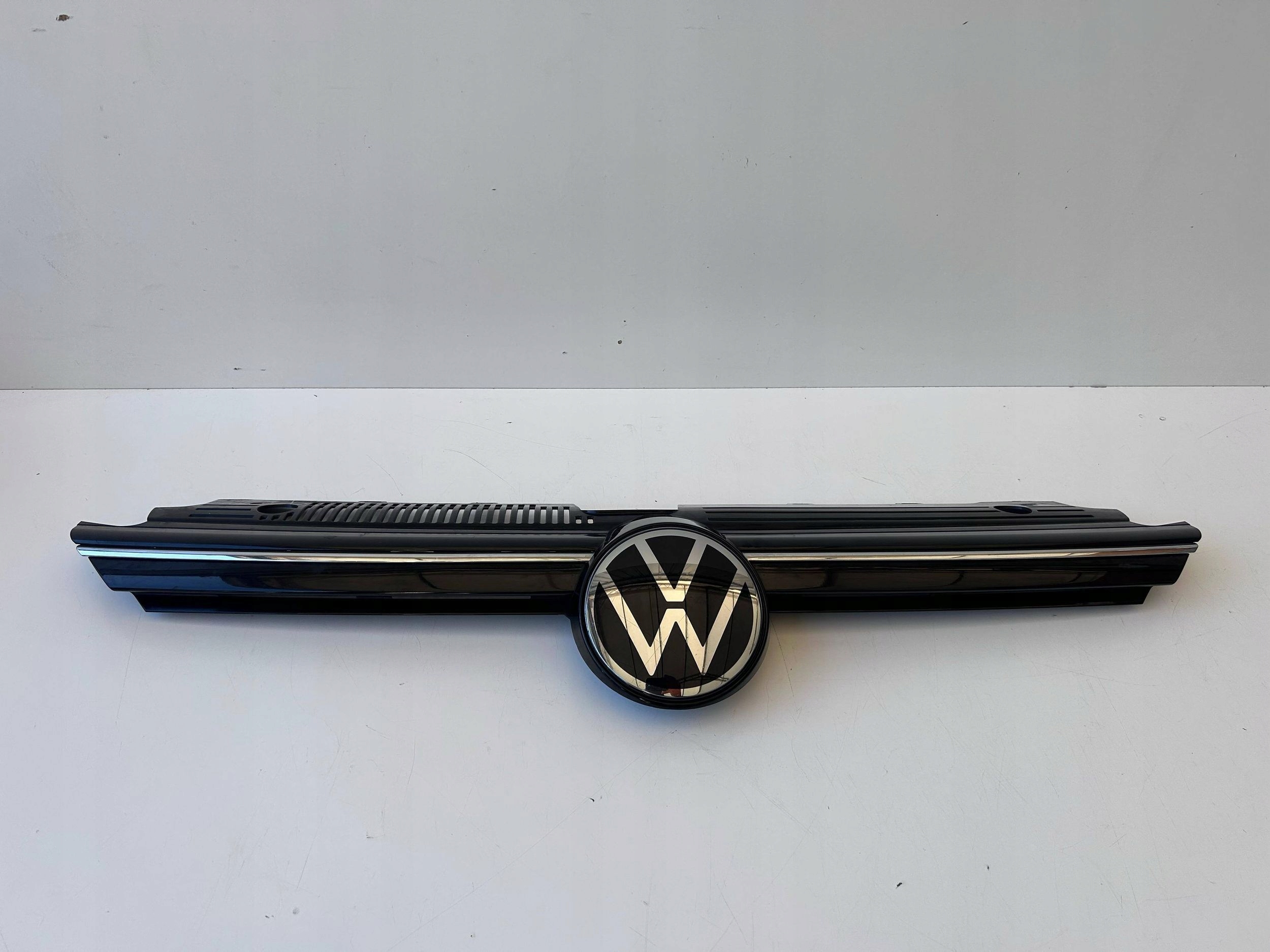 VW Golf V Kühlergrill FRONTGRILL Kühlergitter 5H0853655 - Thumbnail 2