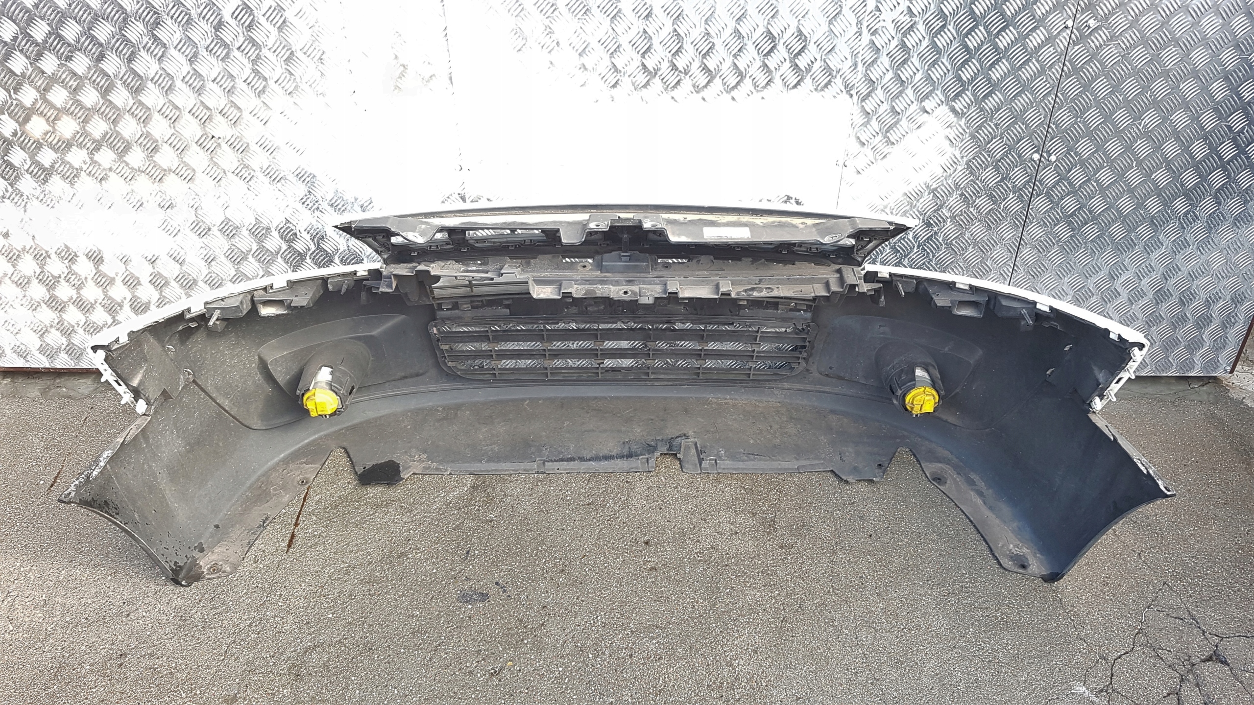 bumper CITROEN JUMPY 06-17 LAK: EWPA