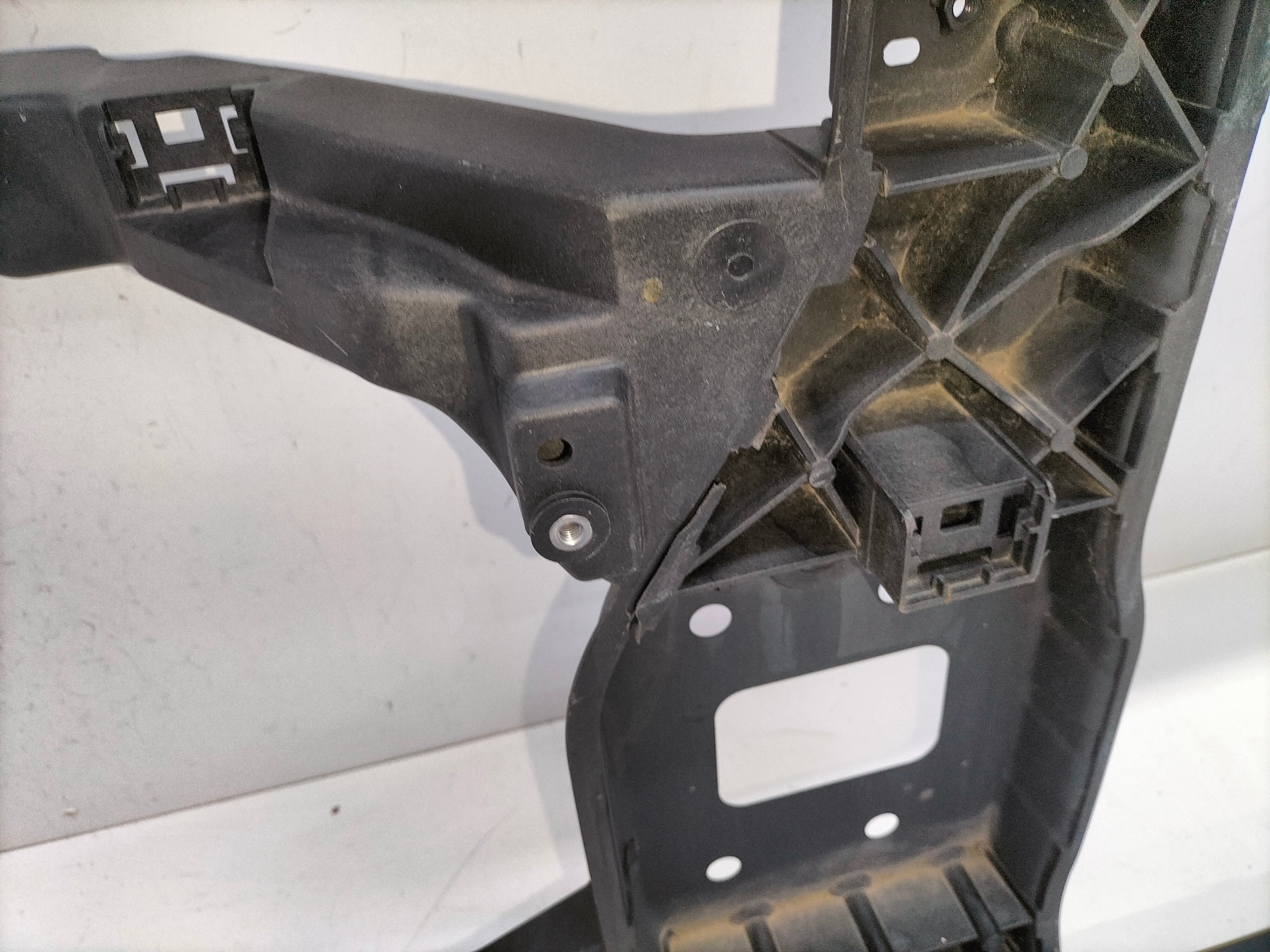 support panel for radiators pillar iron HYUNDAI TUCSON 4 IV LIFT 24