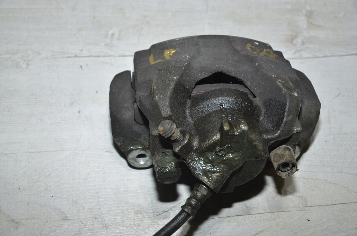 caliper left front Dacia Duster II 20r