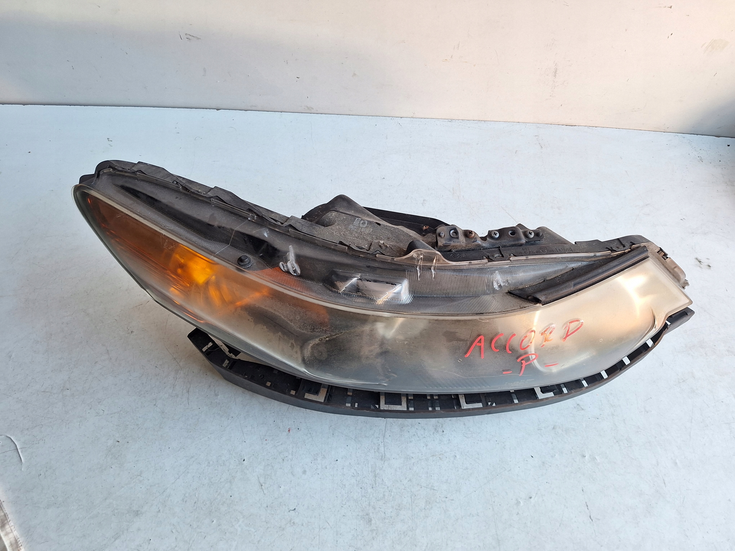 HONDA ACCORD VIII 08-12 light right UK