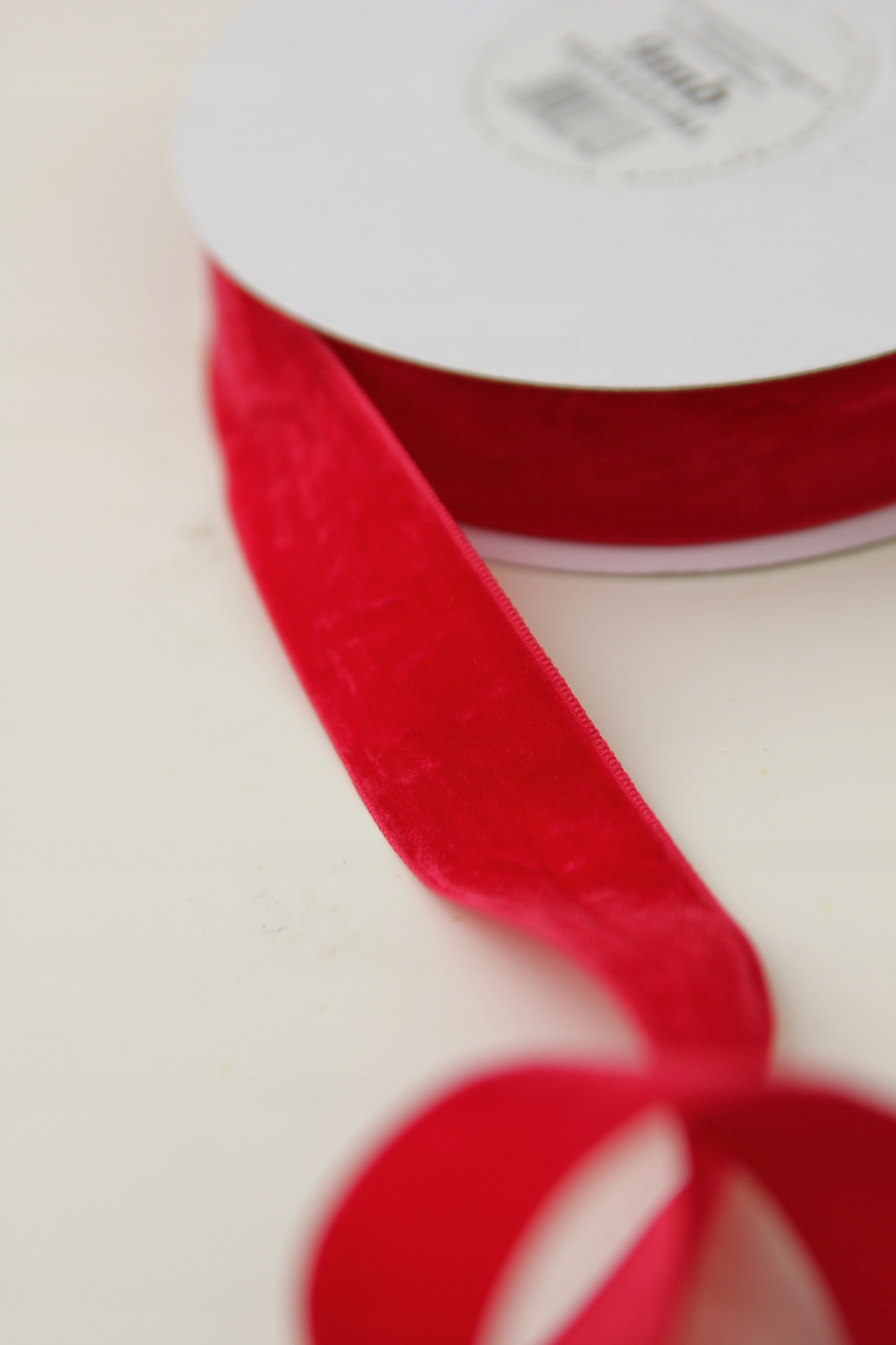 WSTĄŻKA CZERWONA WELUROWA AKSAMITNA Kod producenta 3034152