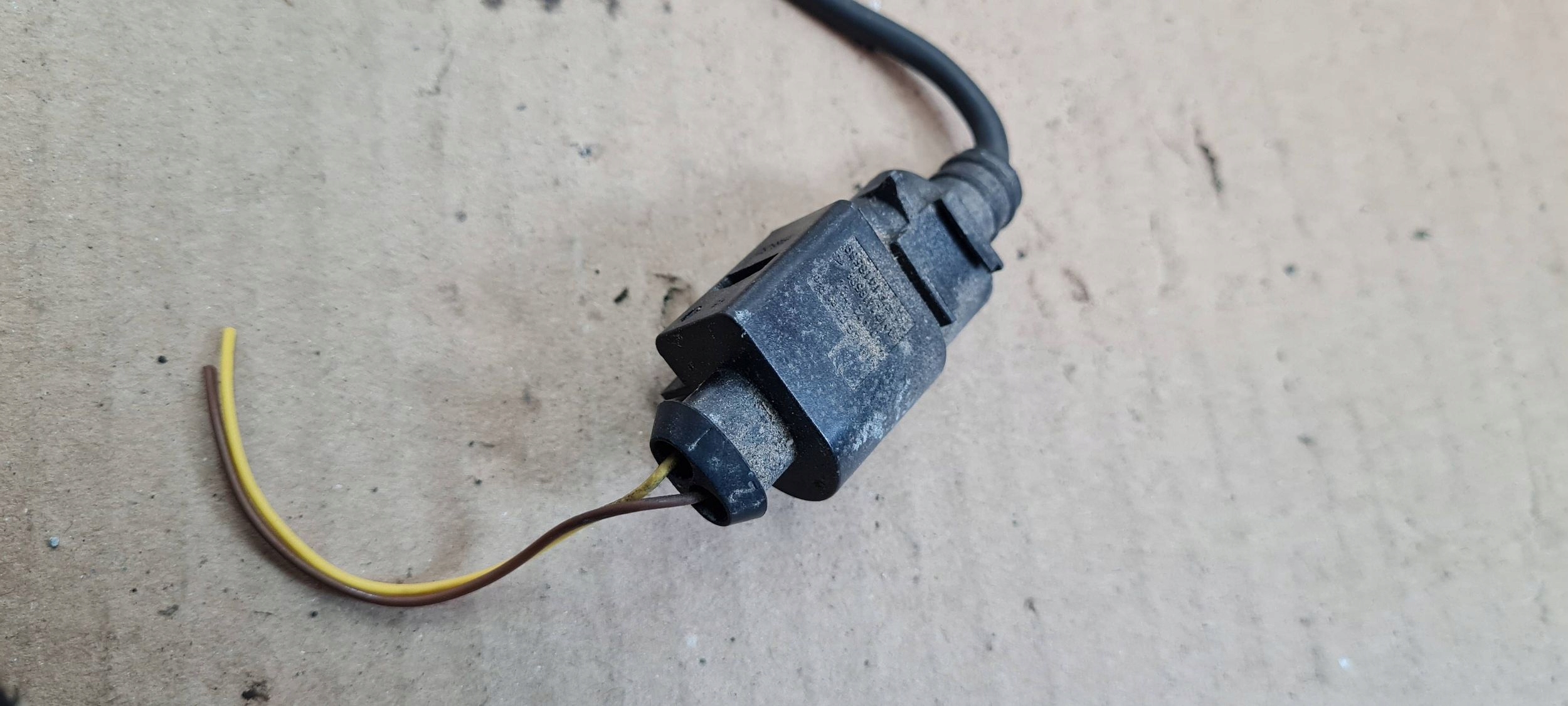 A4 B9 8W bonnet latch lock front 8W0823509 A5 8W