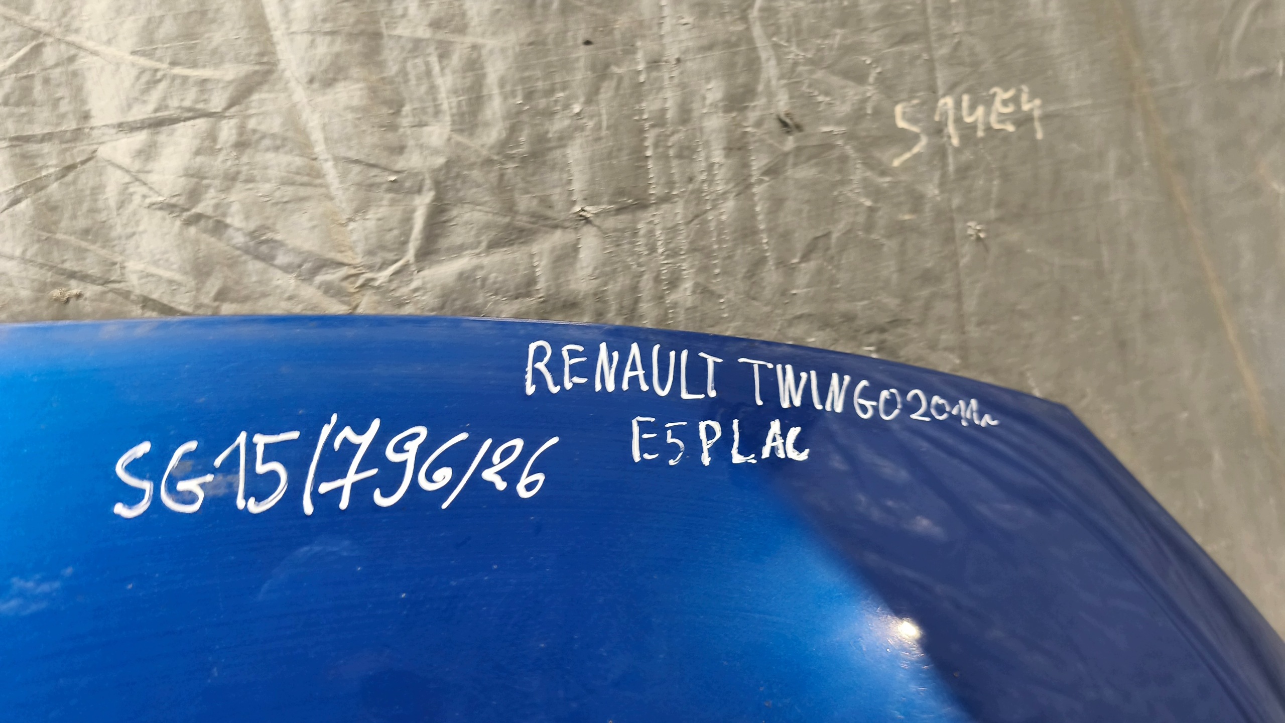 cofano RENAULT TWINGO II 2010r K: TERNA