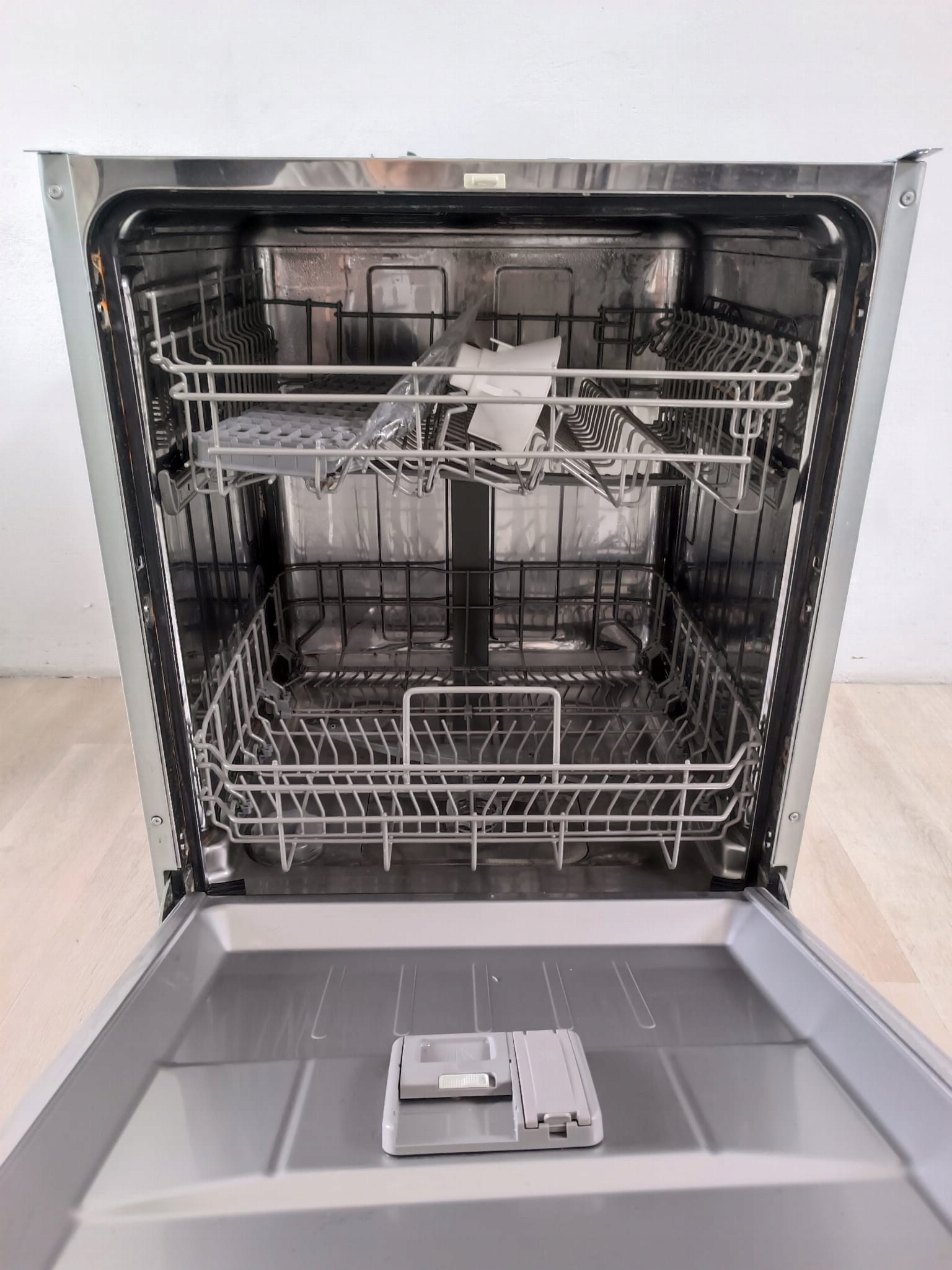 Zmywarka AMICA/MICAN 60 cm 13kpl OUTLET E952-44 Model MICAN 50625